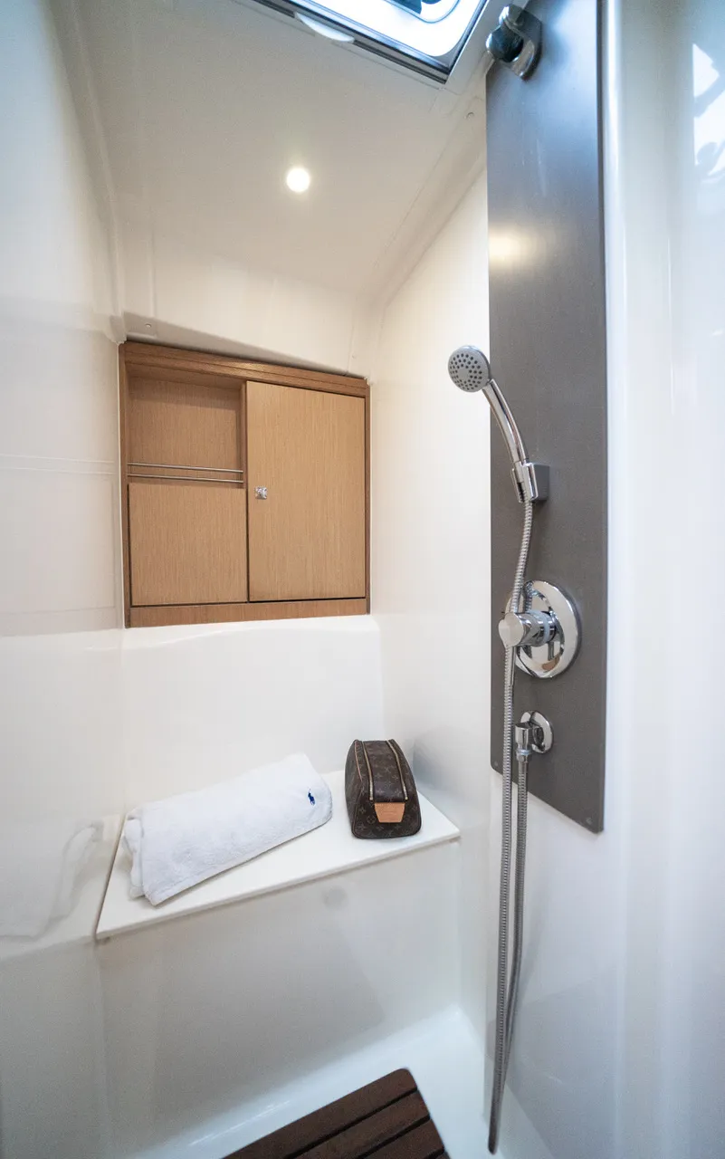 Image slide 120322