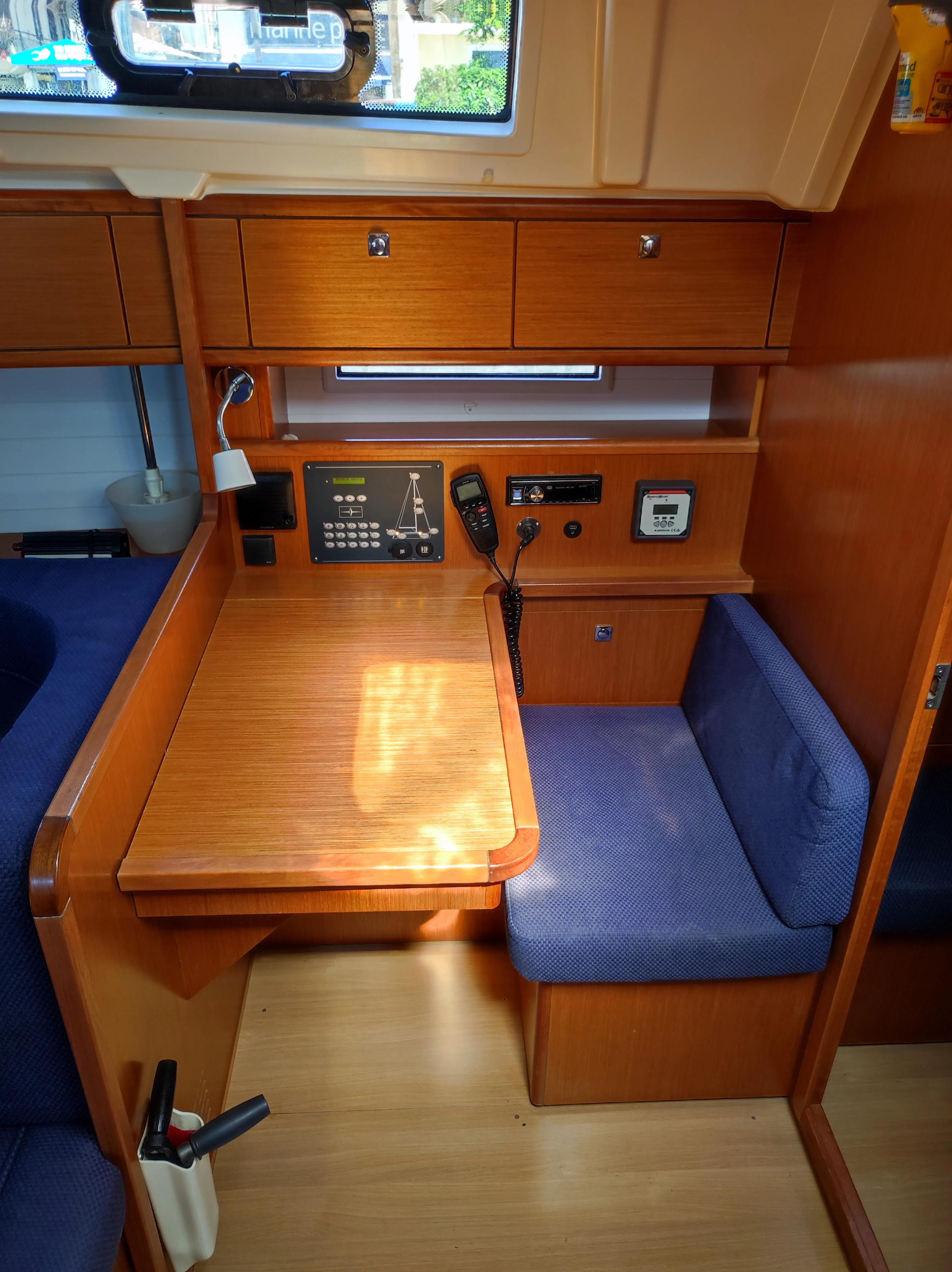Image slide 120518