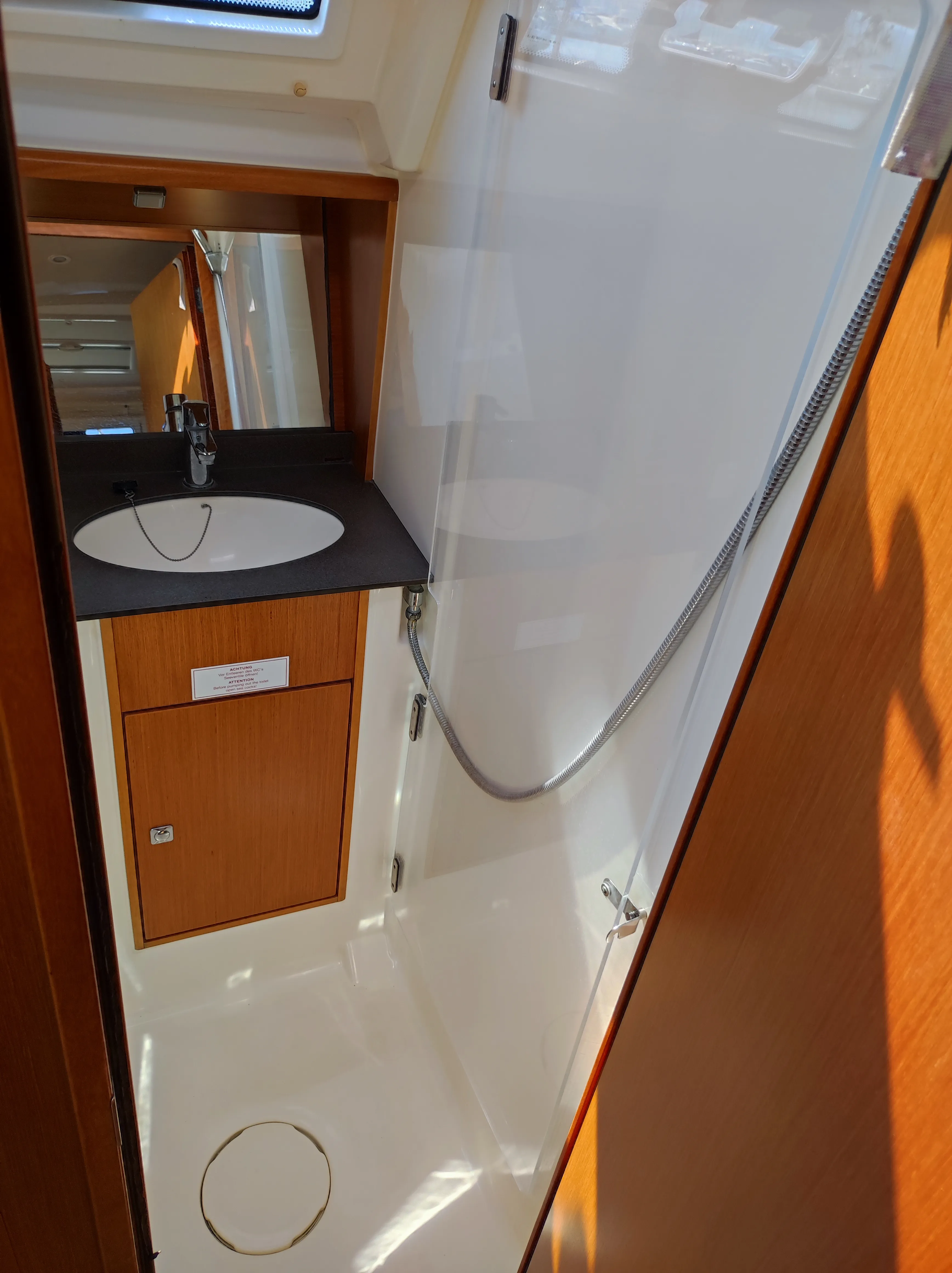 Image slide 120523