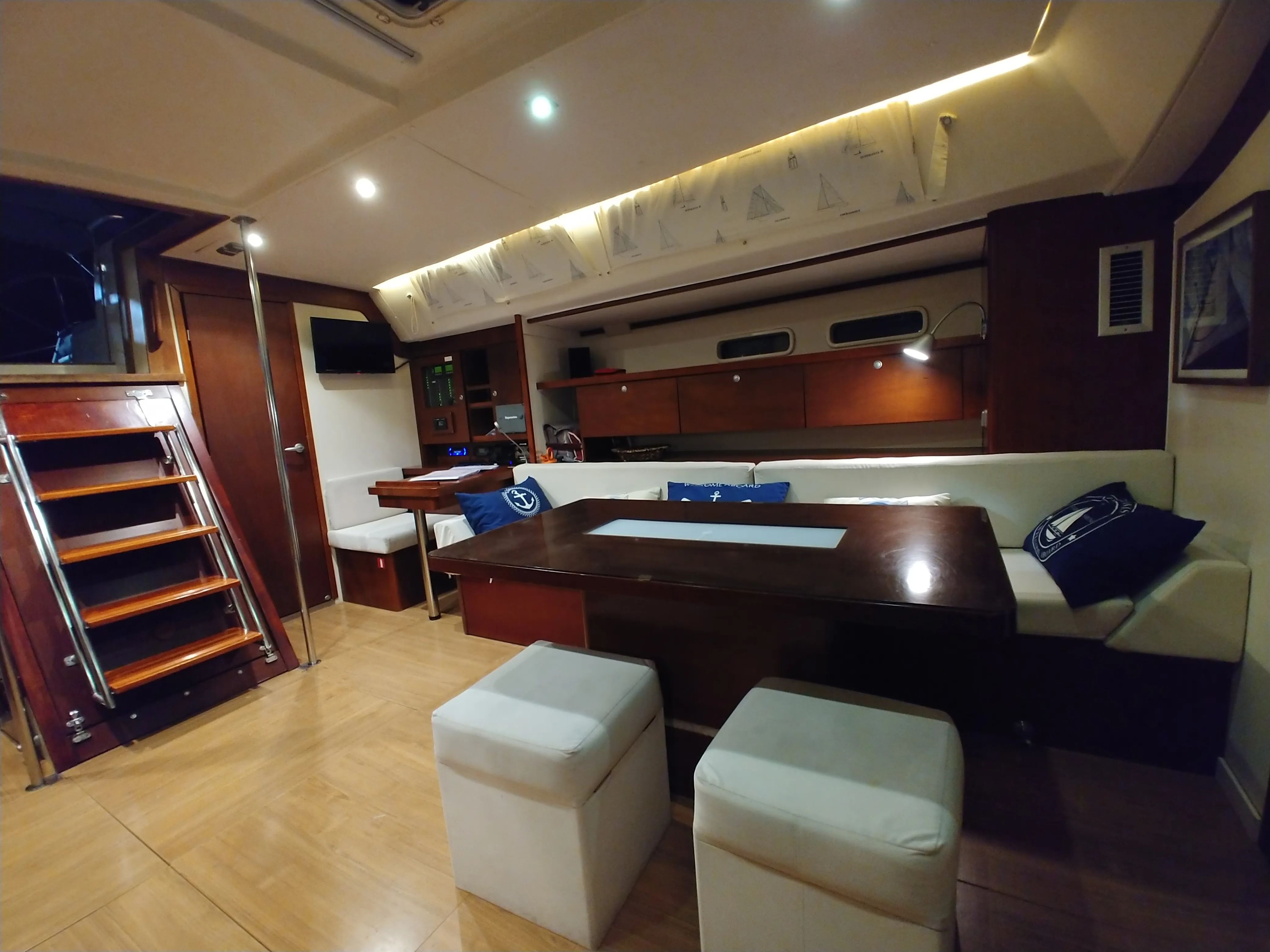 Image slide 120576