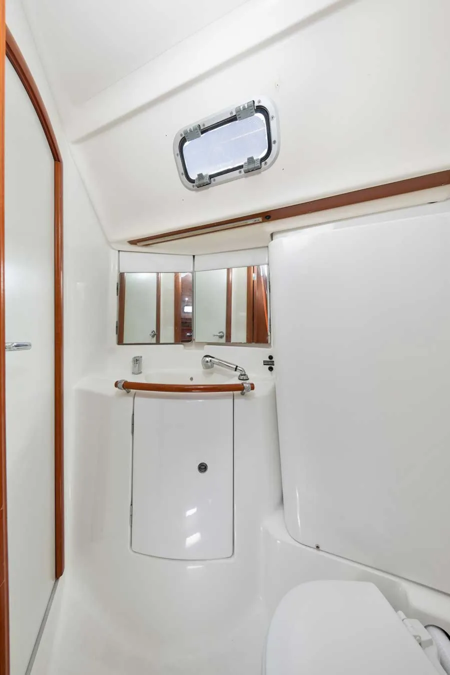 Image slide 121126