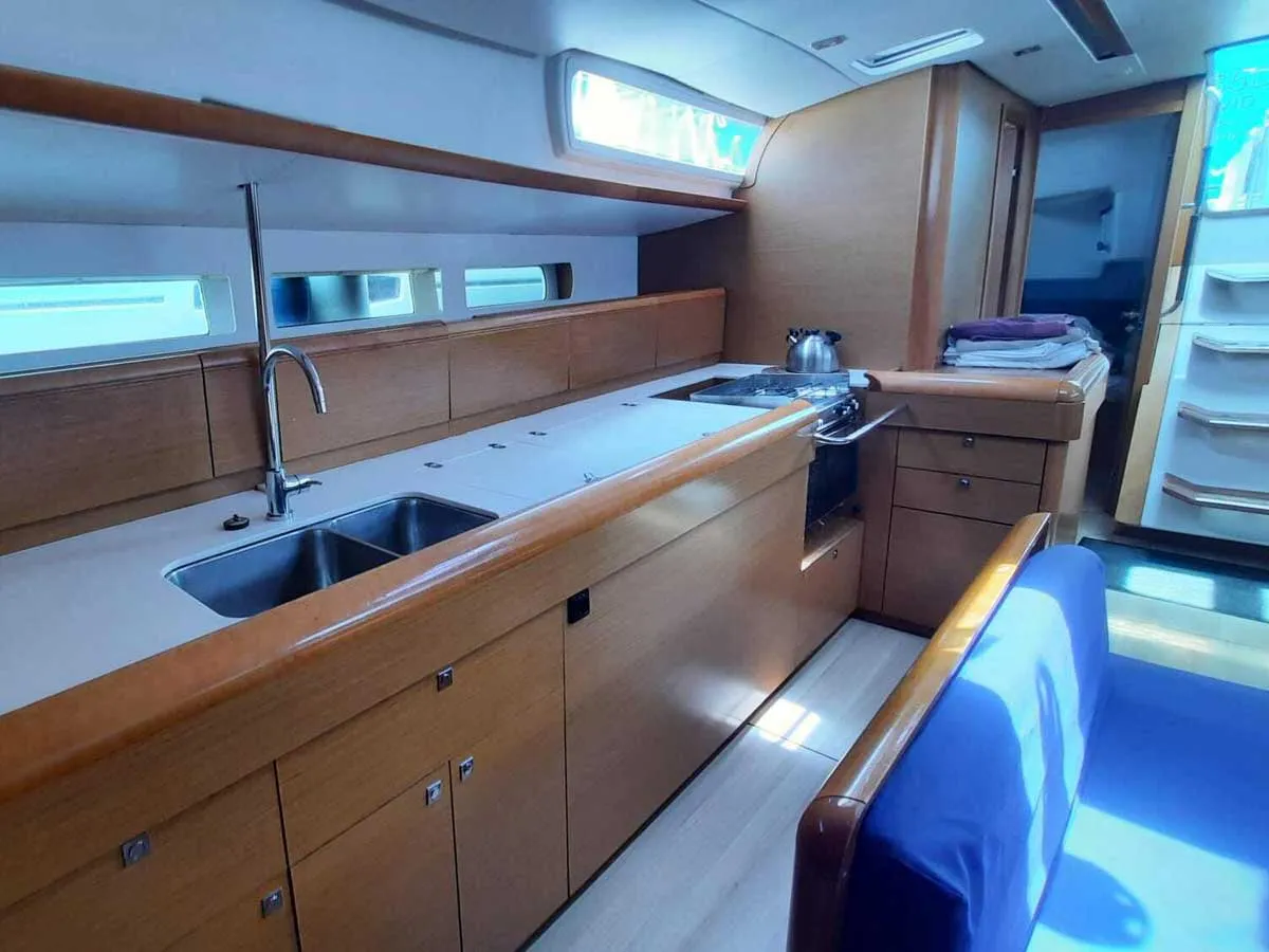 Image slide 121140