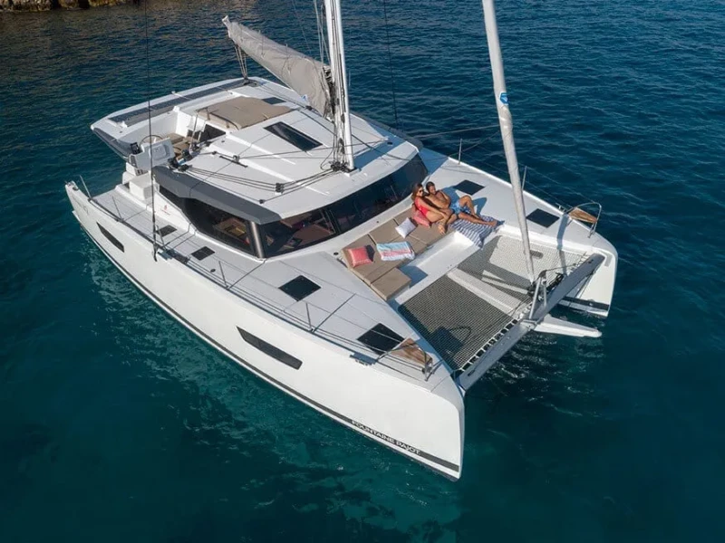 Astréa 42 Rossa boat image