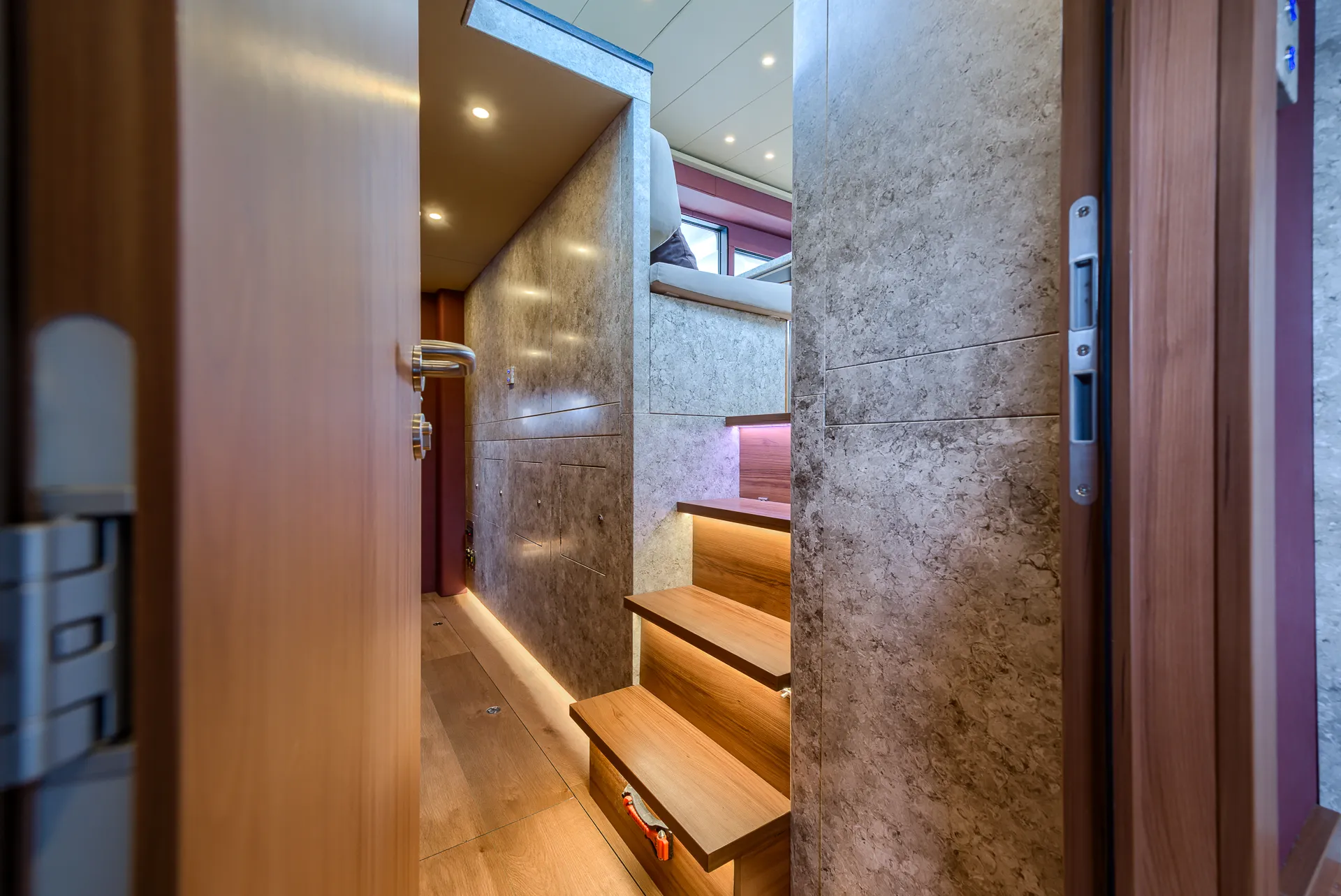 Image slide 122055