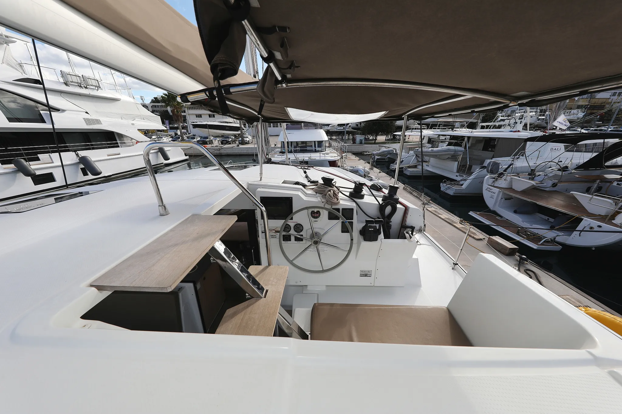Image slide 12208