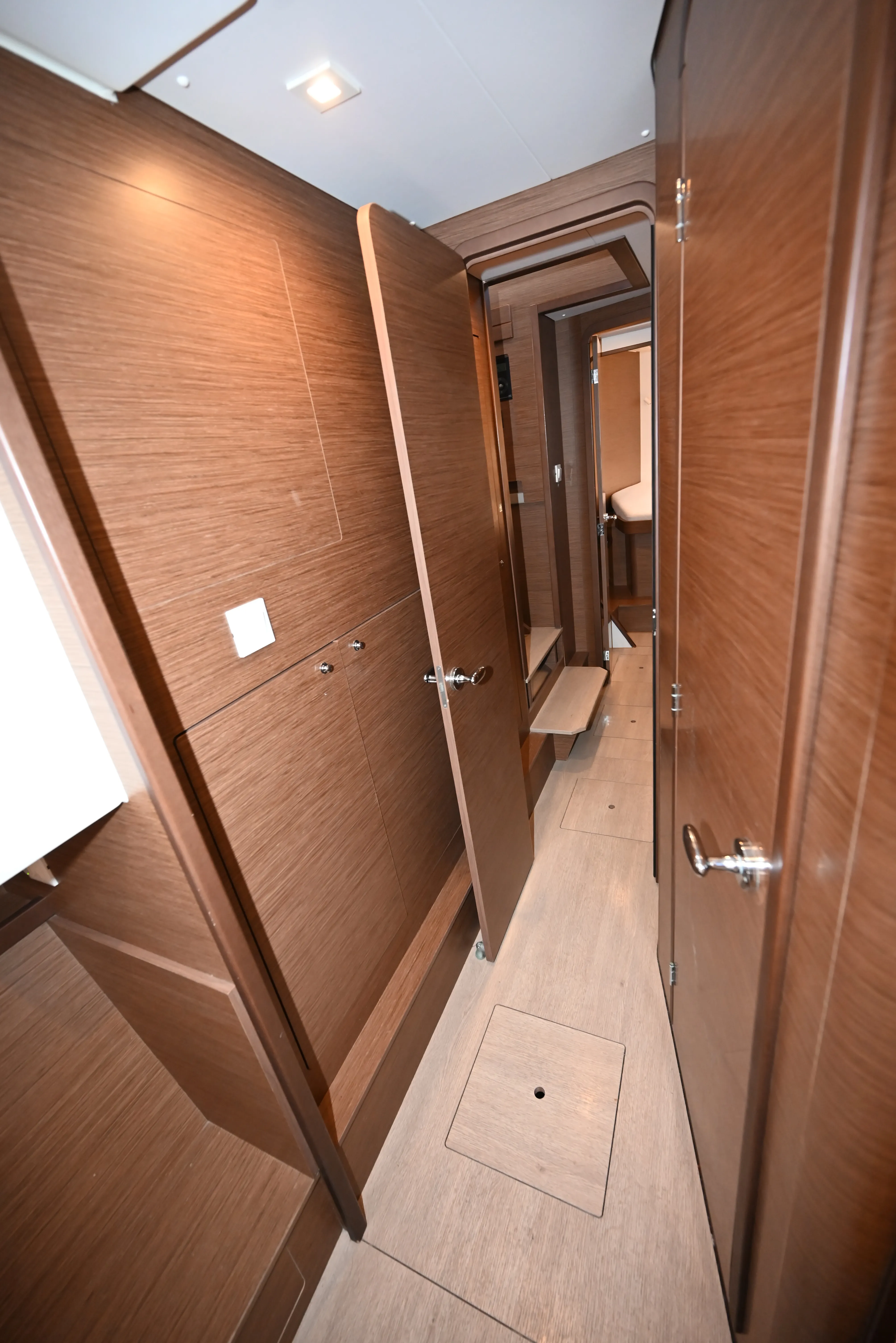 Image slide 122208