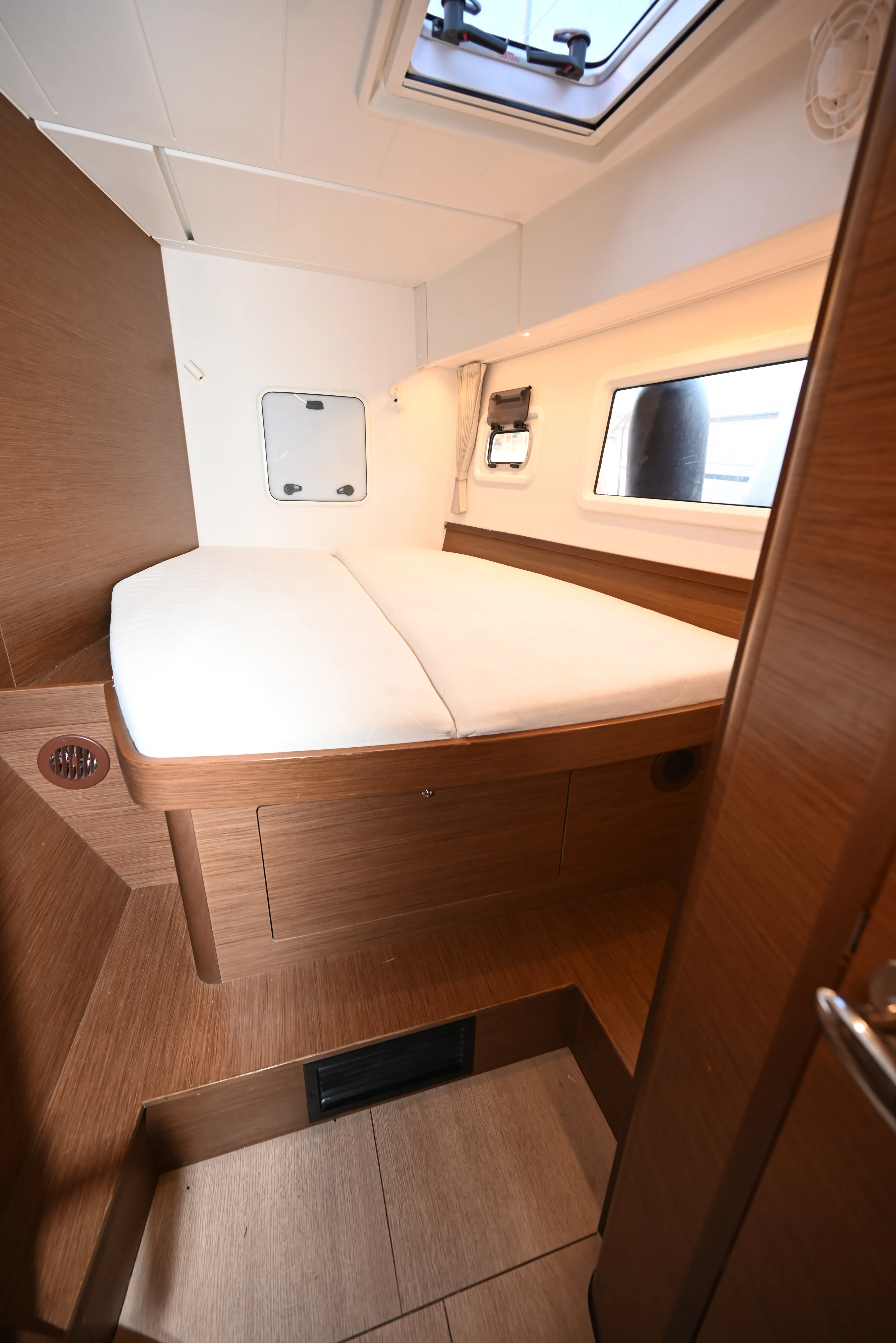 Image slide 122216