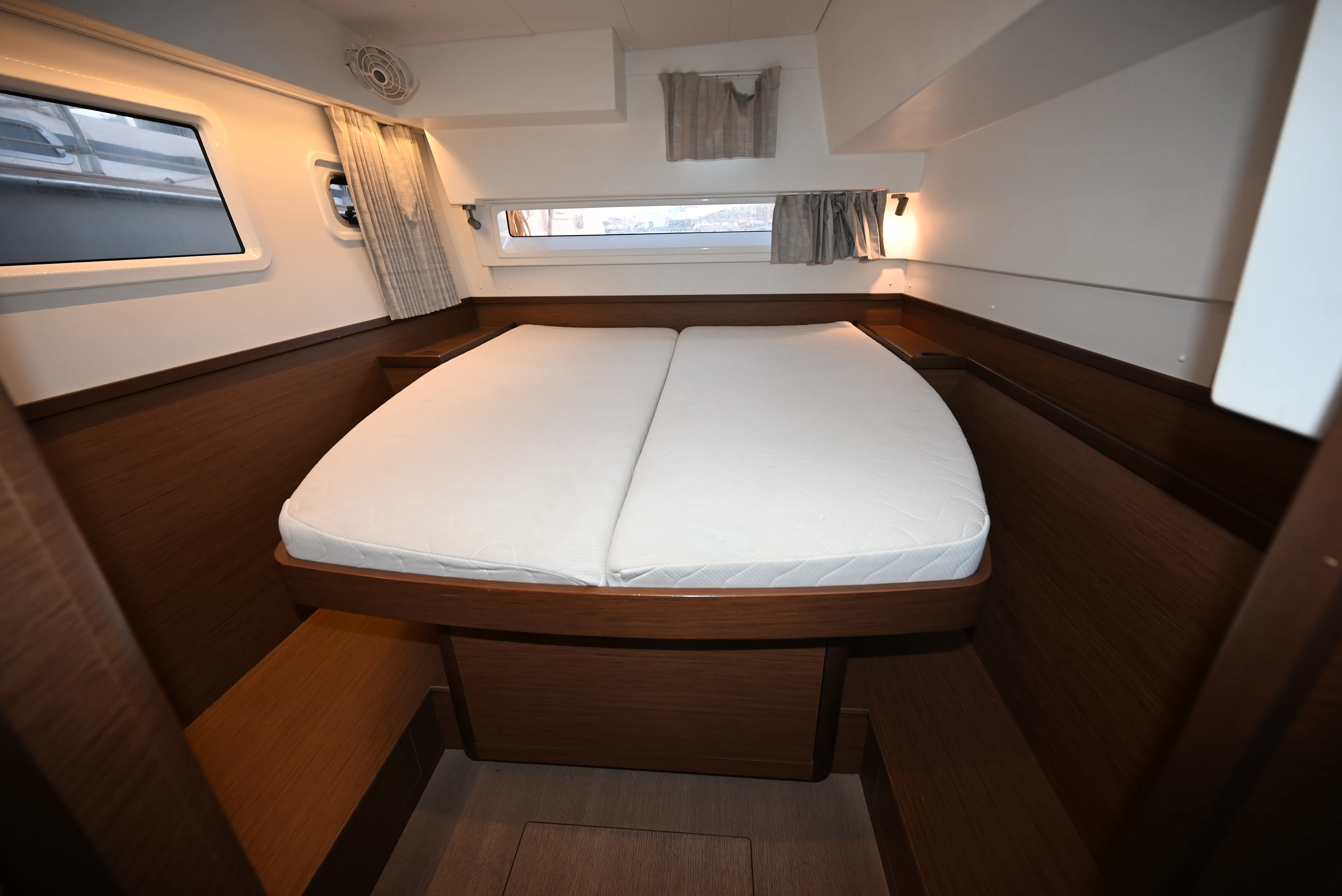 Image slide 122222