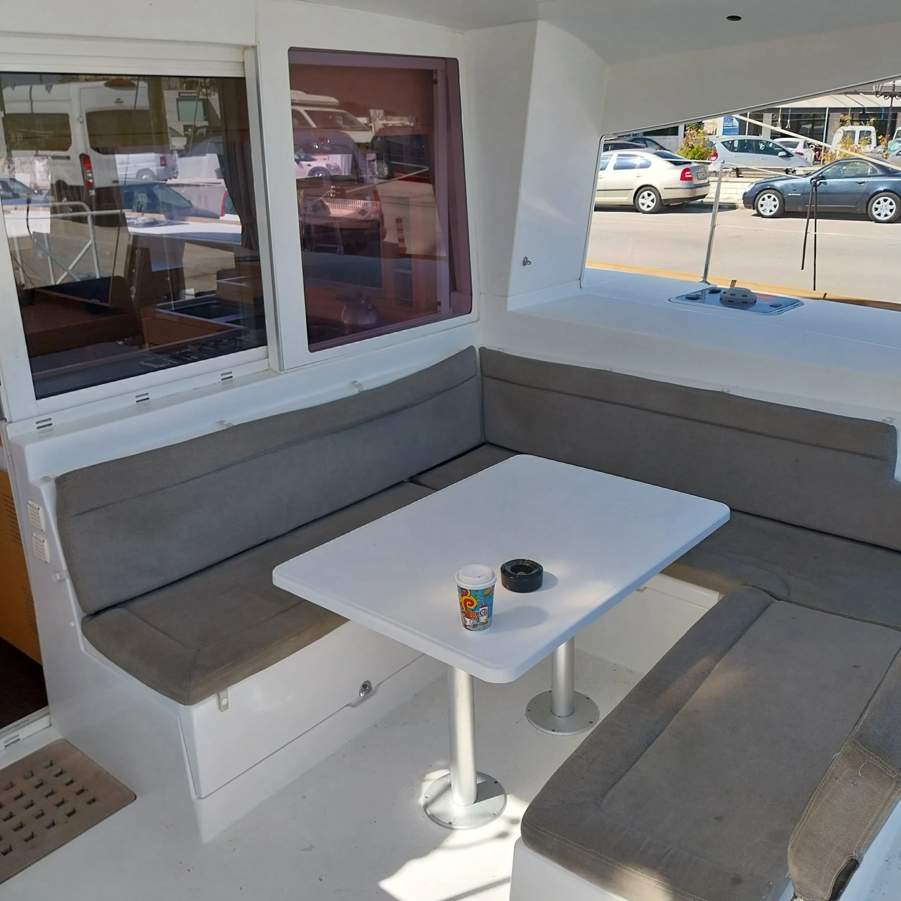 Image slide 122820