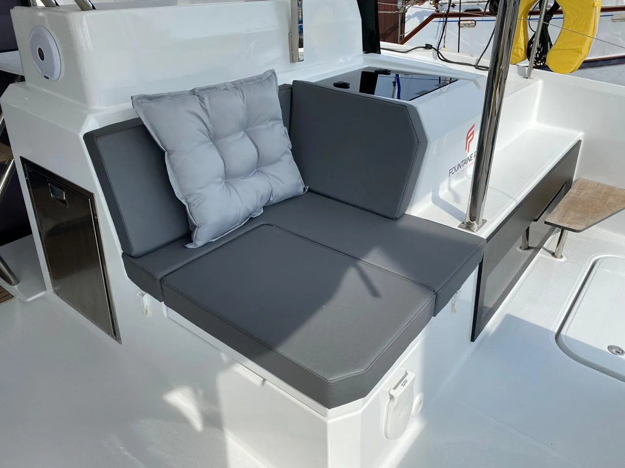 Image slide 123130