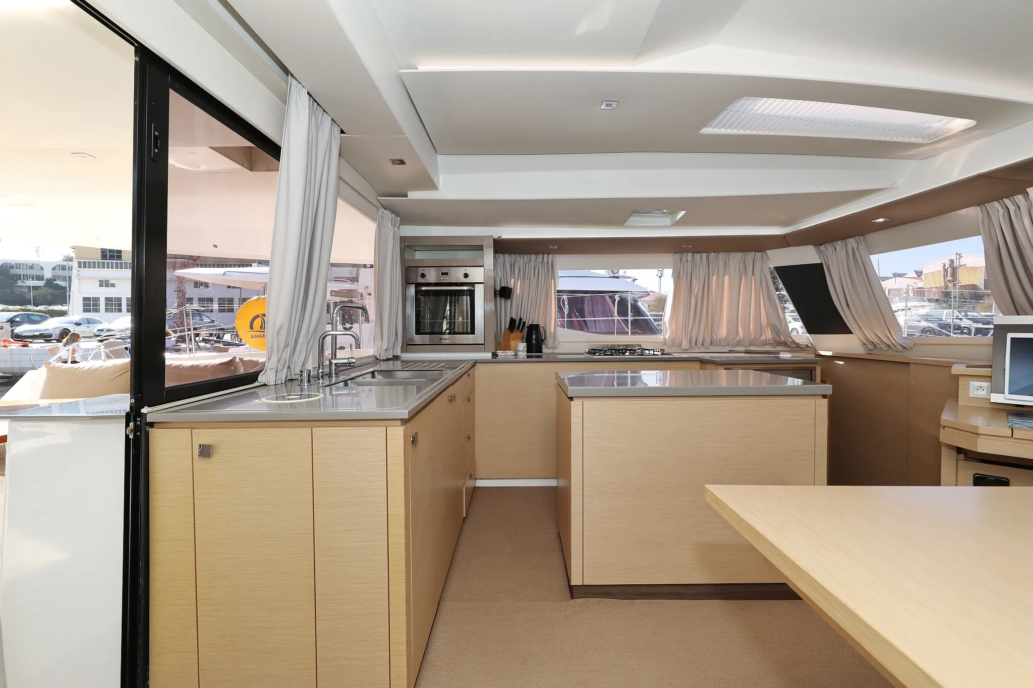 Image slide 12314