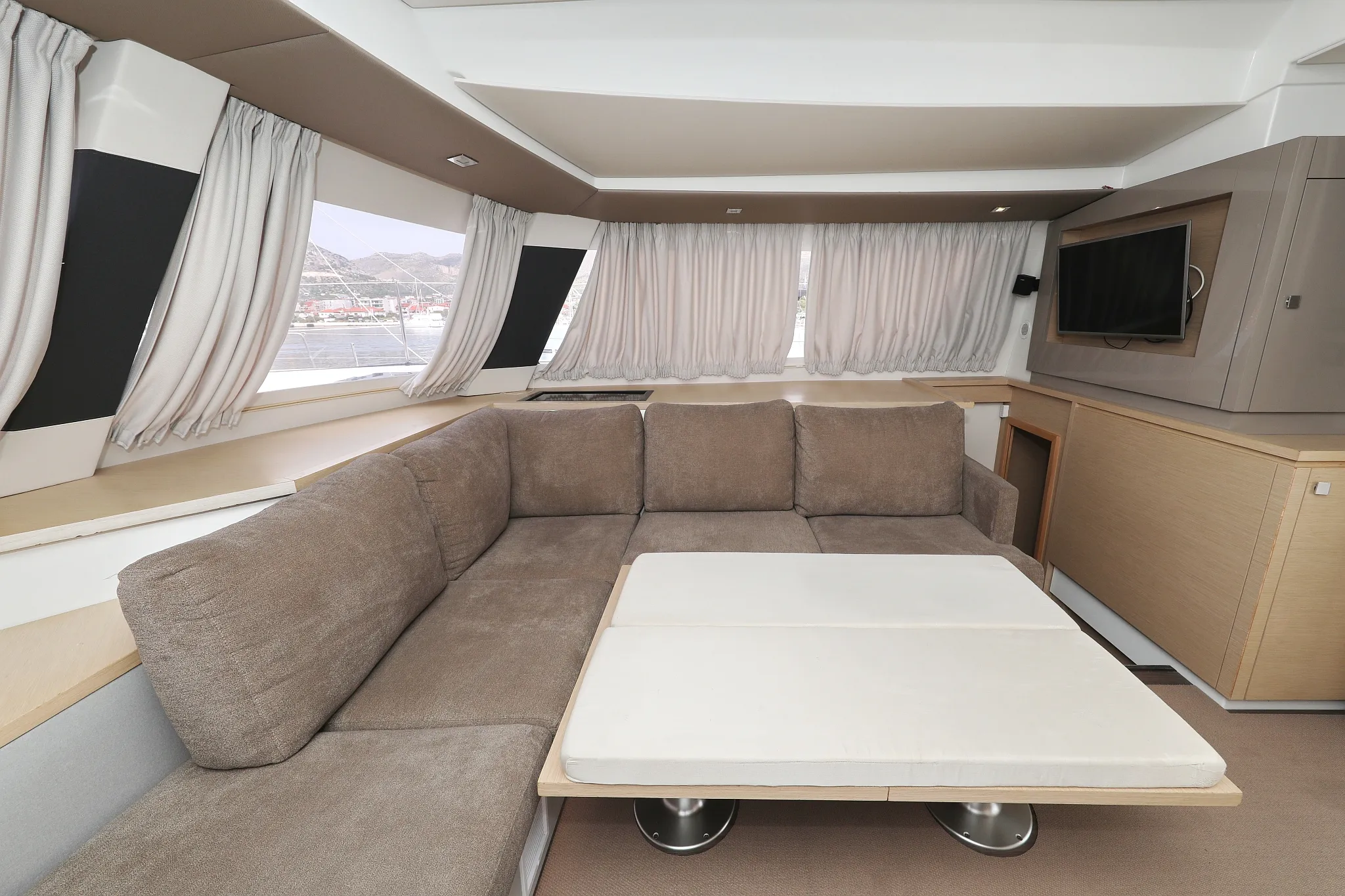 Image slide 12336