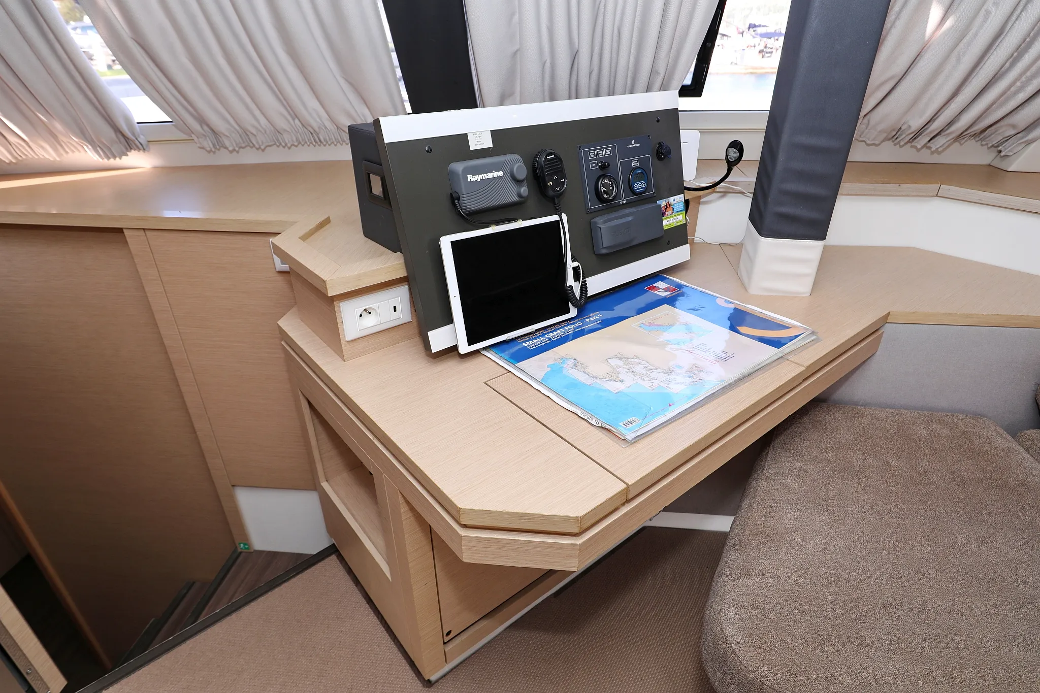 Image slide 12359