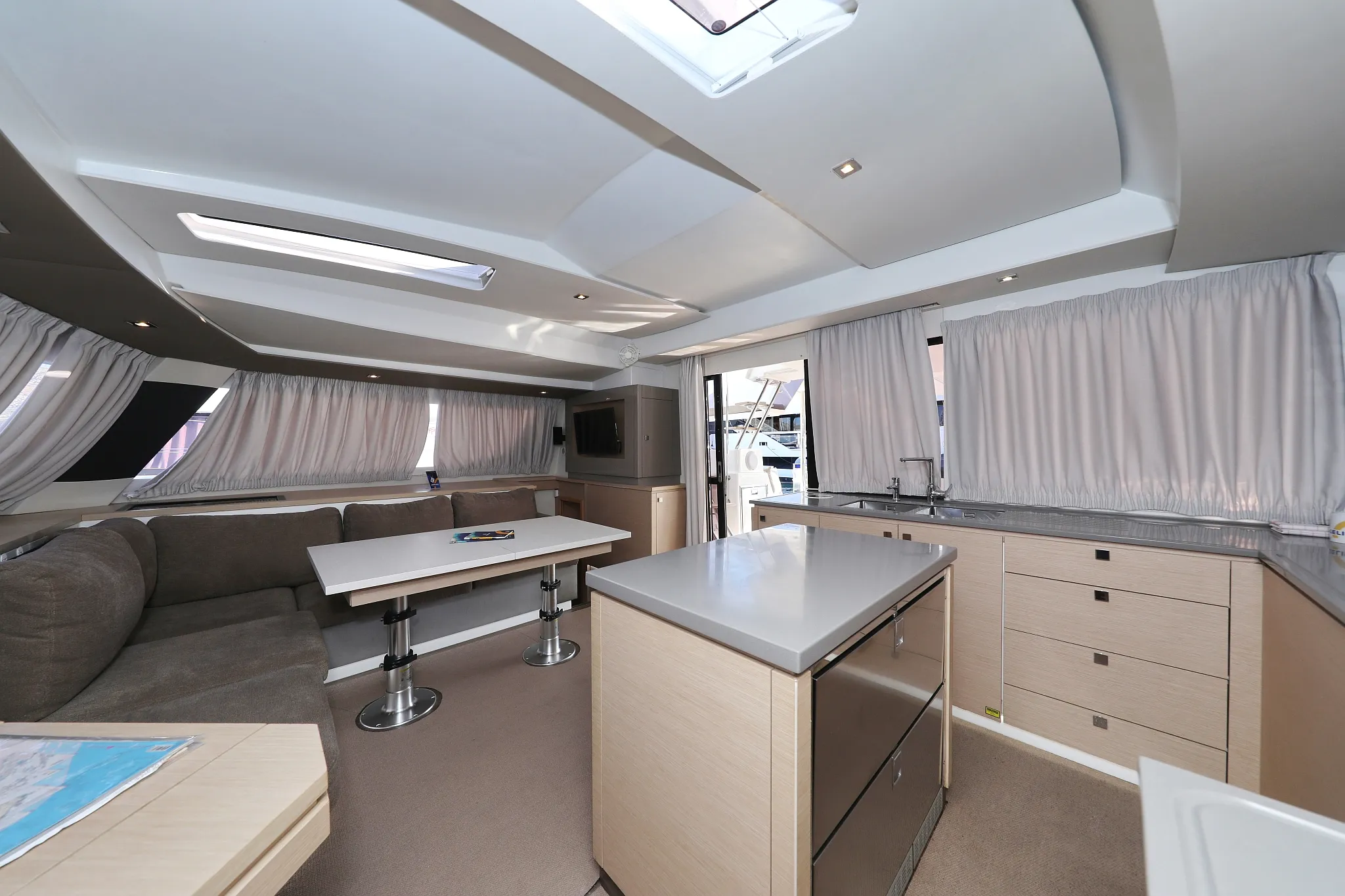 Image slide 12363