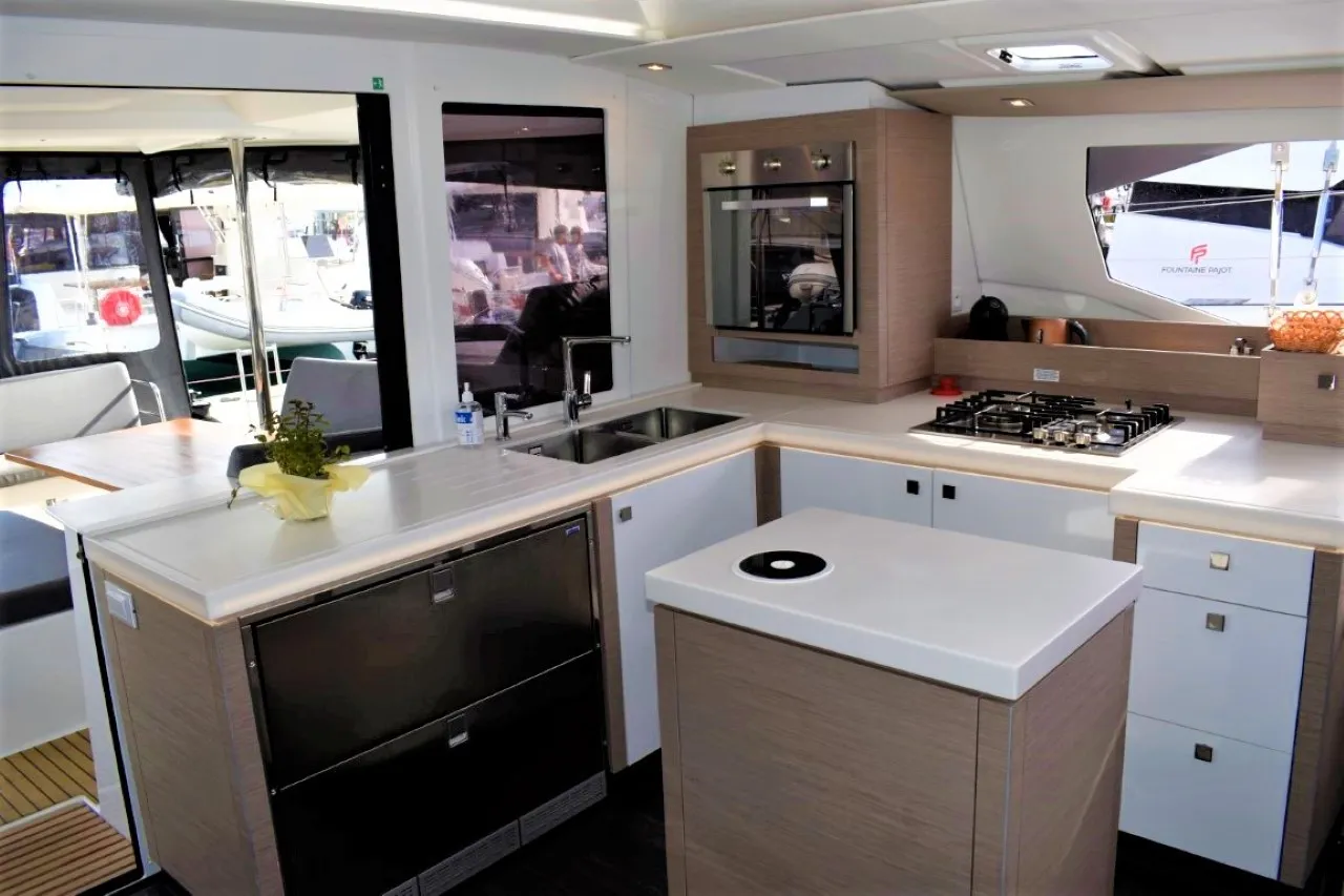 Image slide 12408