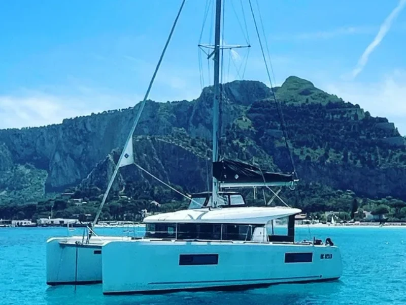 Lagoon 40 Milu 2.0 boat image