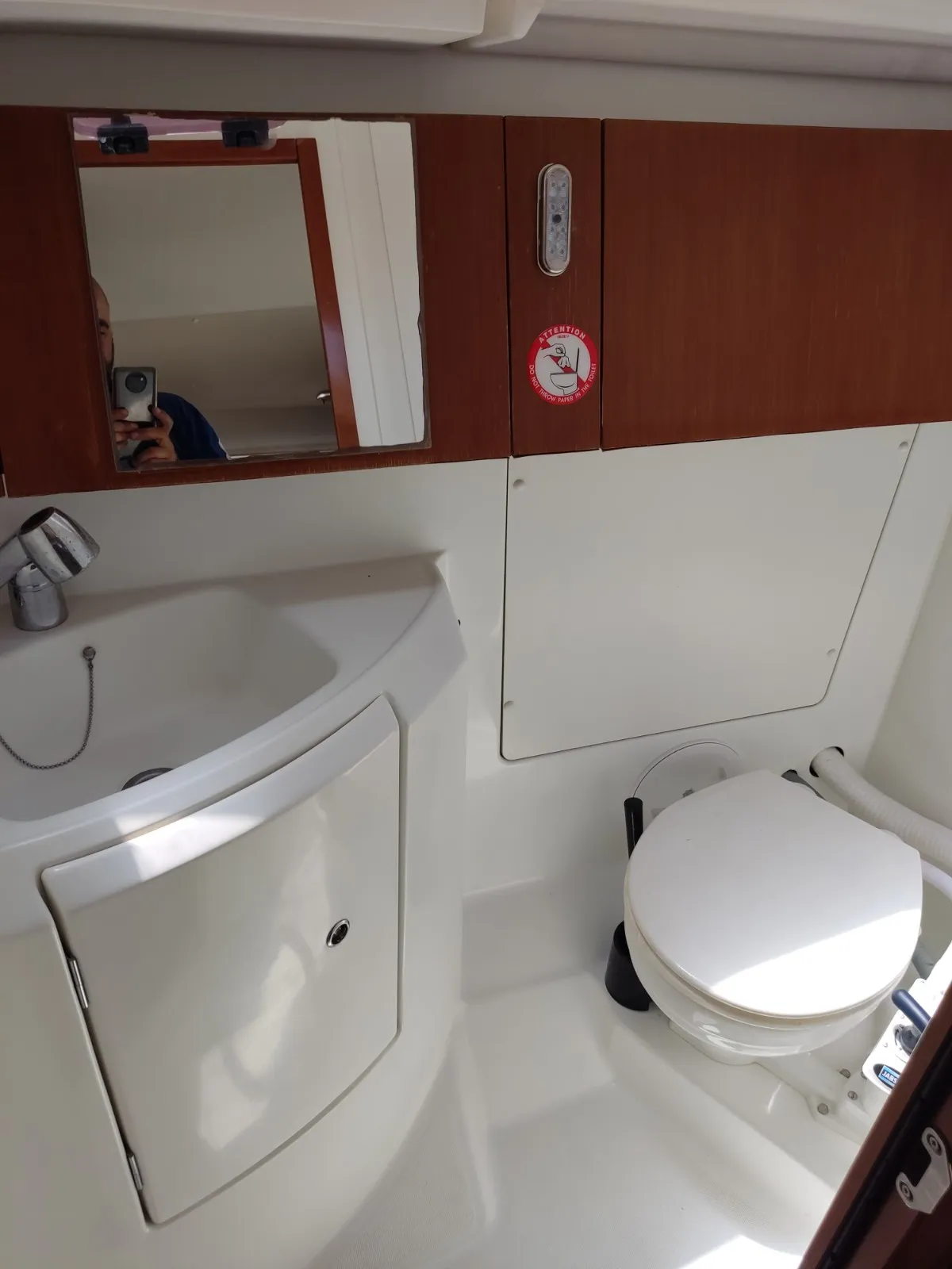 Image slide 124831