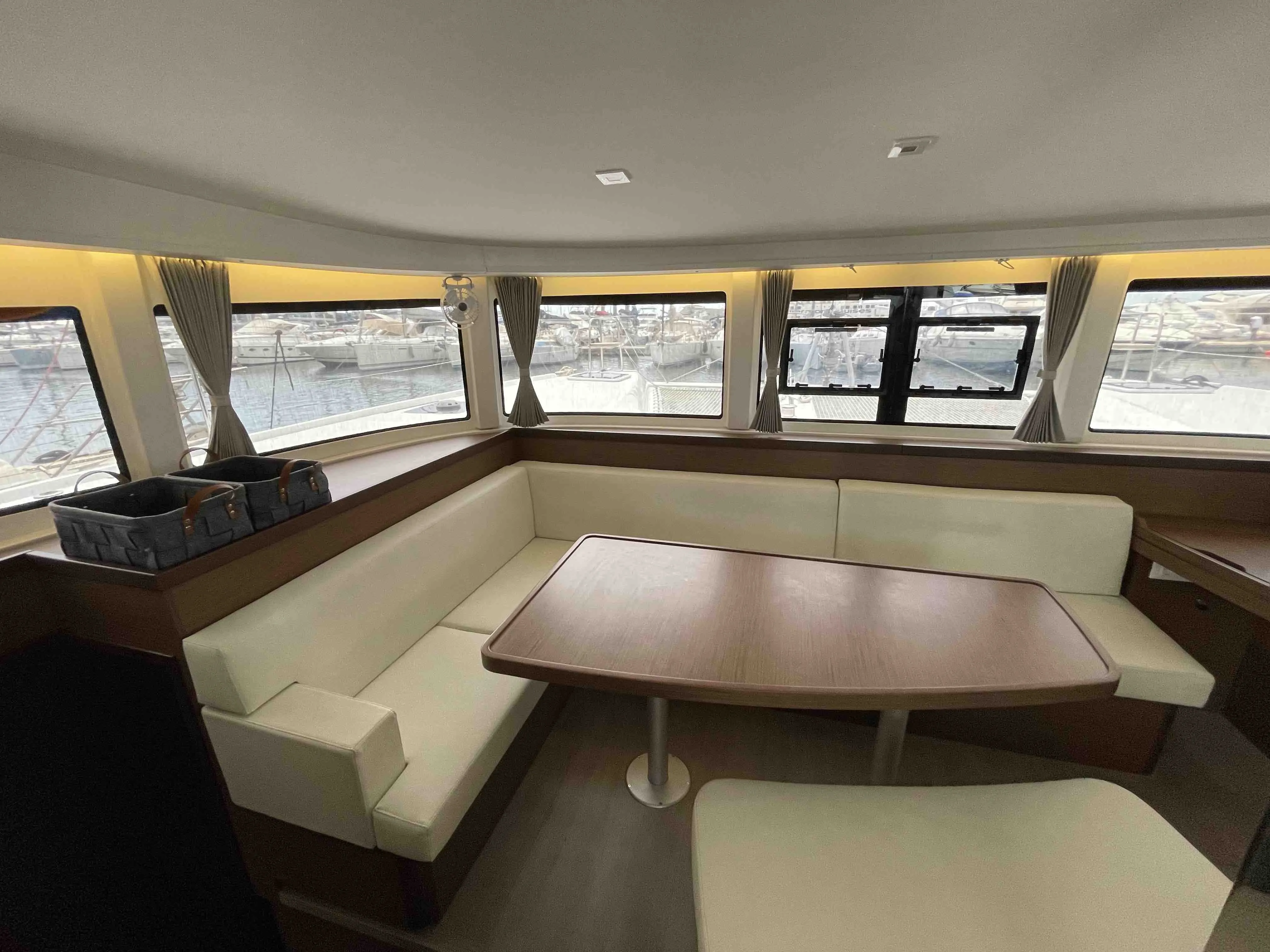 Image slide 124907