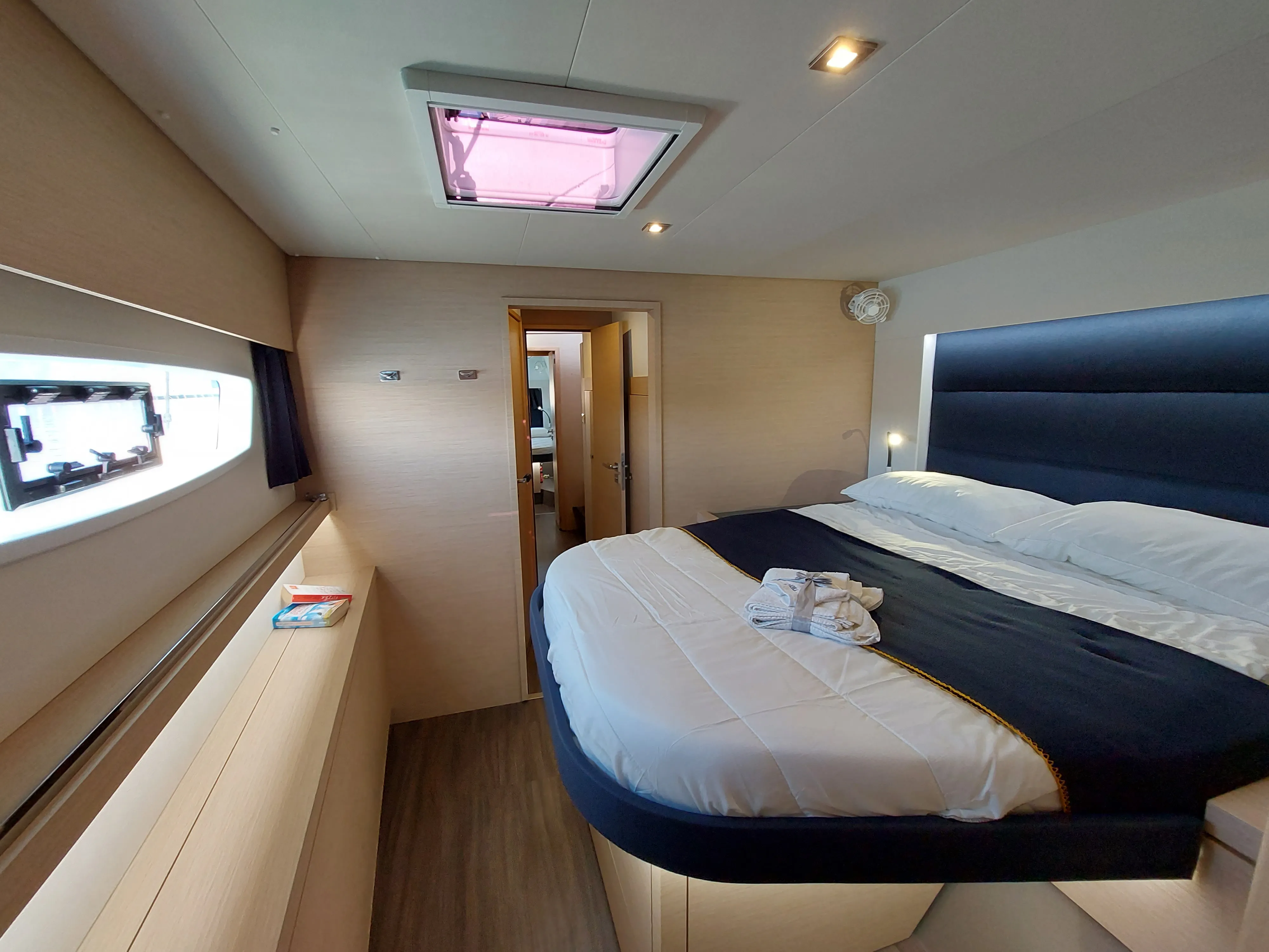 Image slide 124946