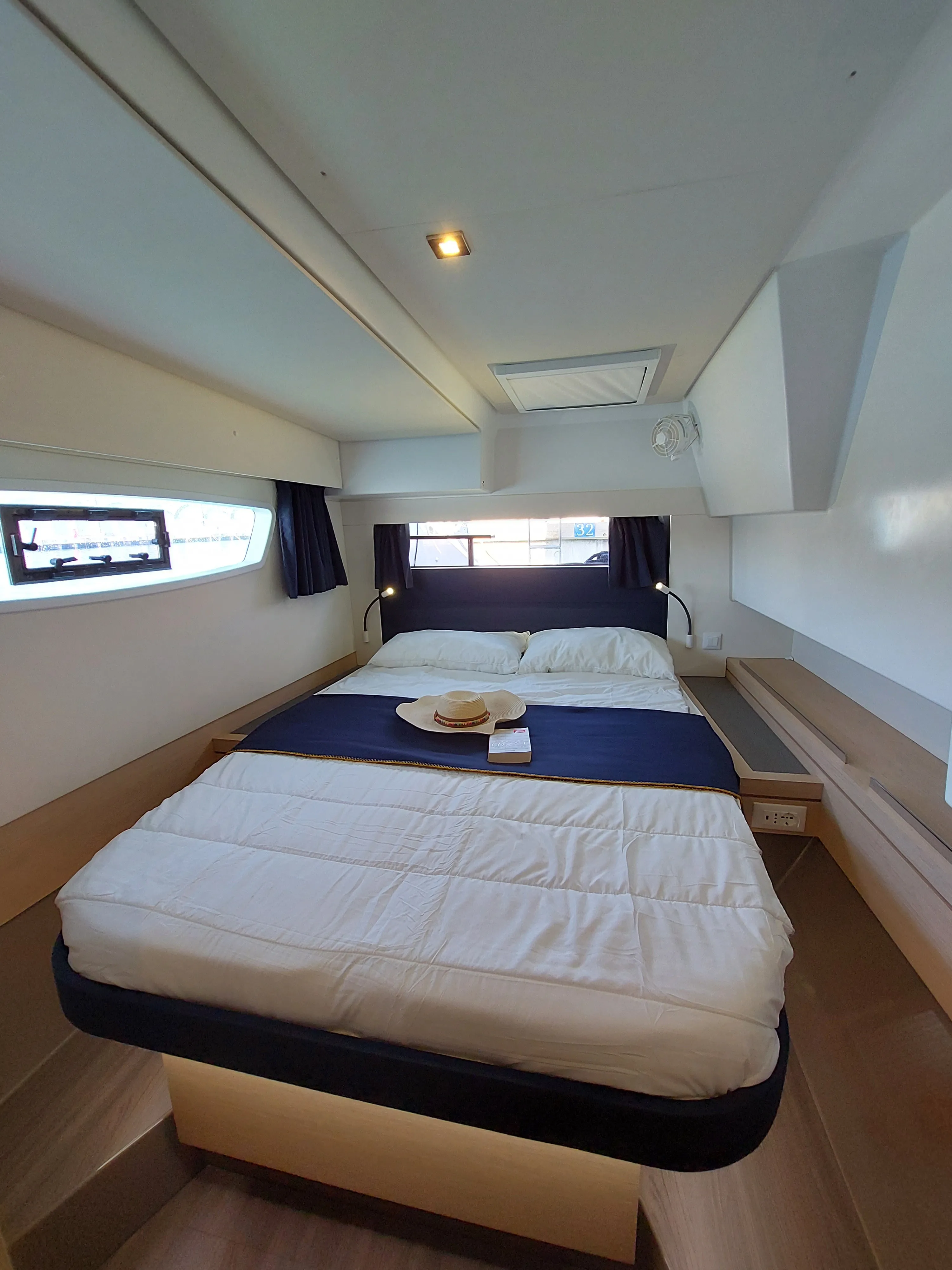Image slide 124949