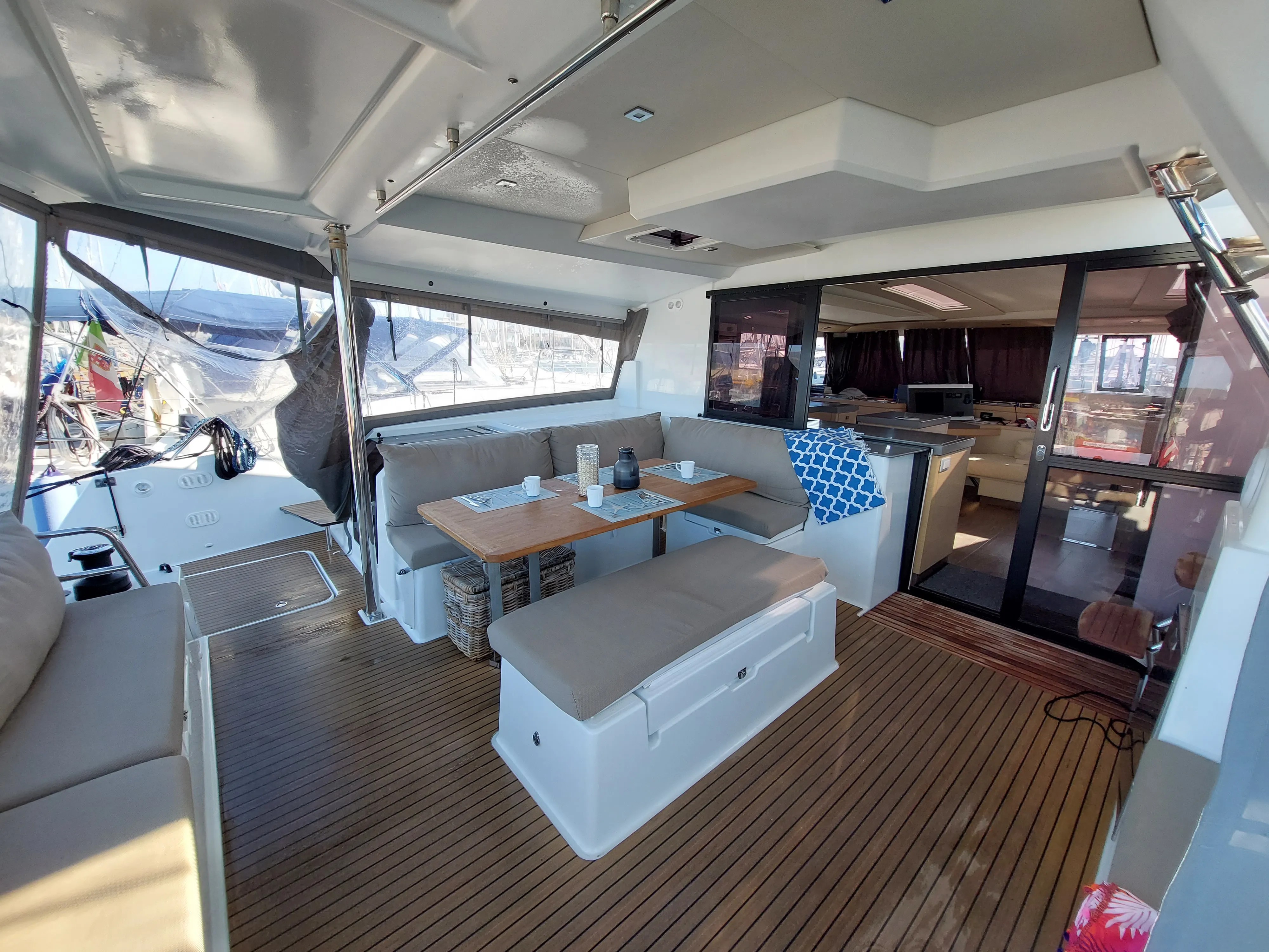 Image slide 124976