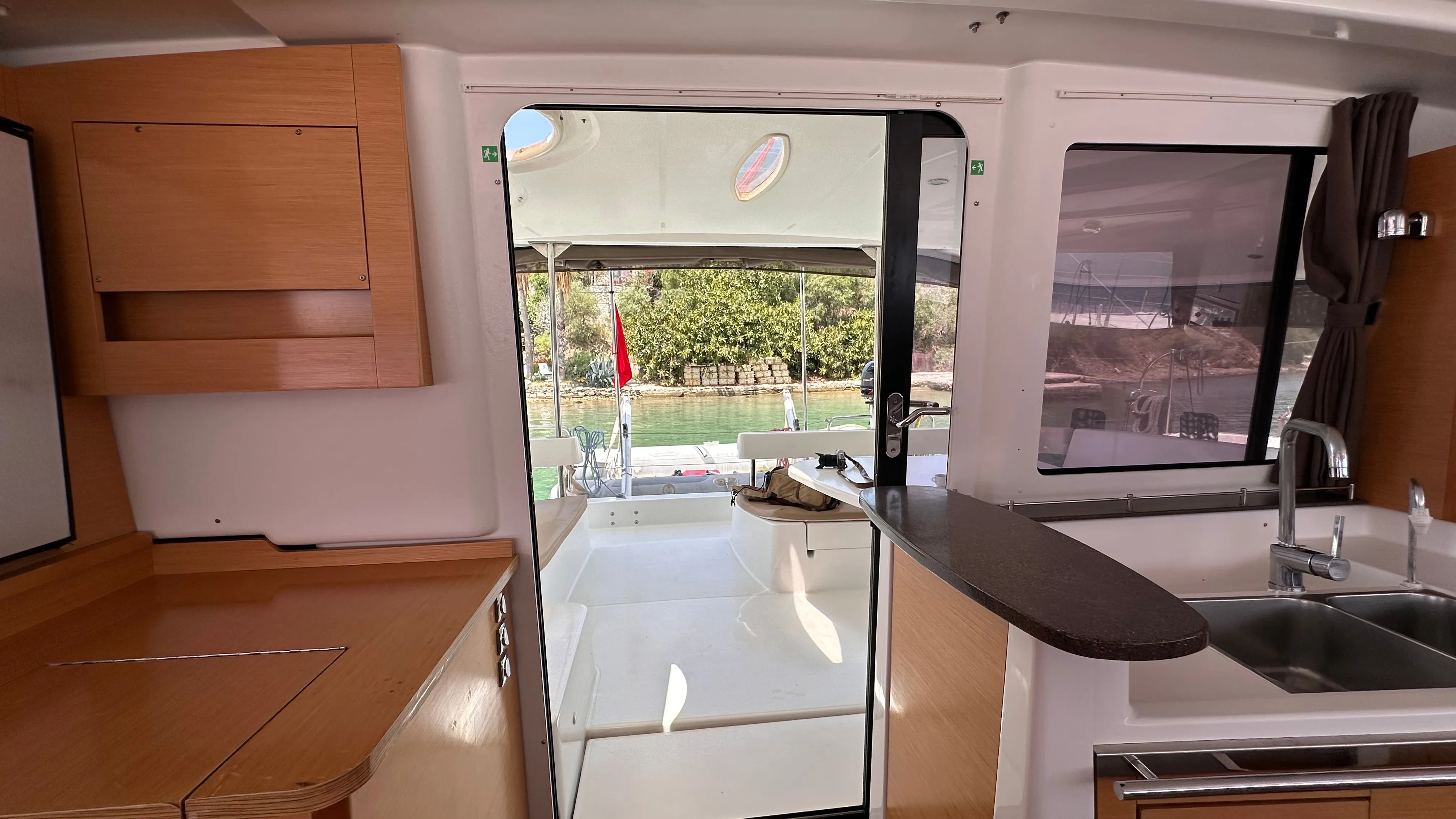 Image slide 125889