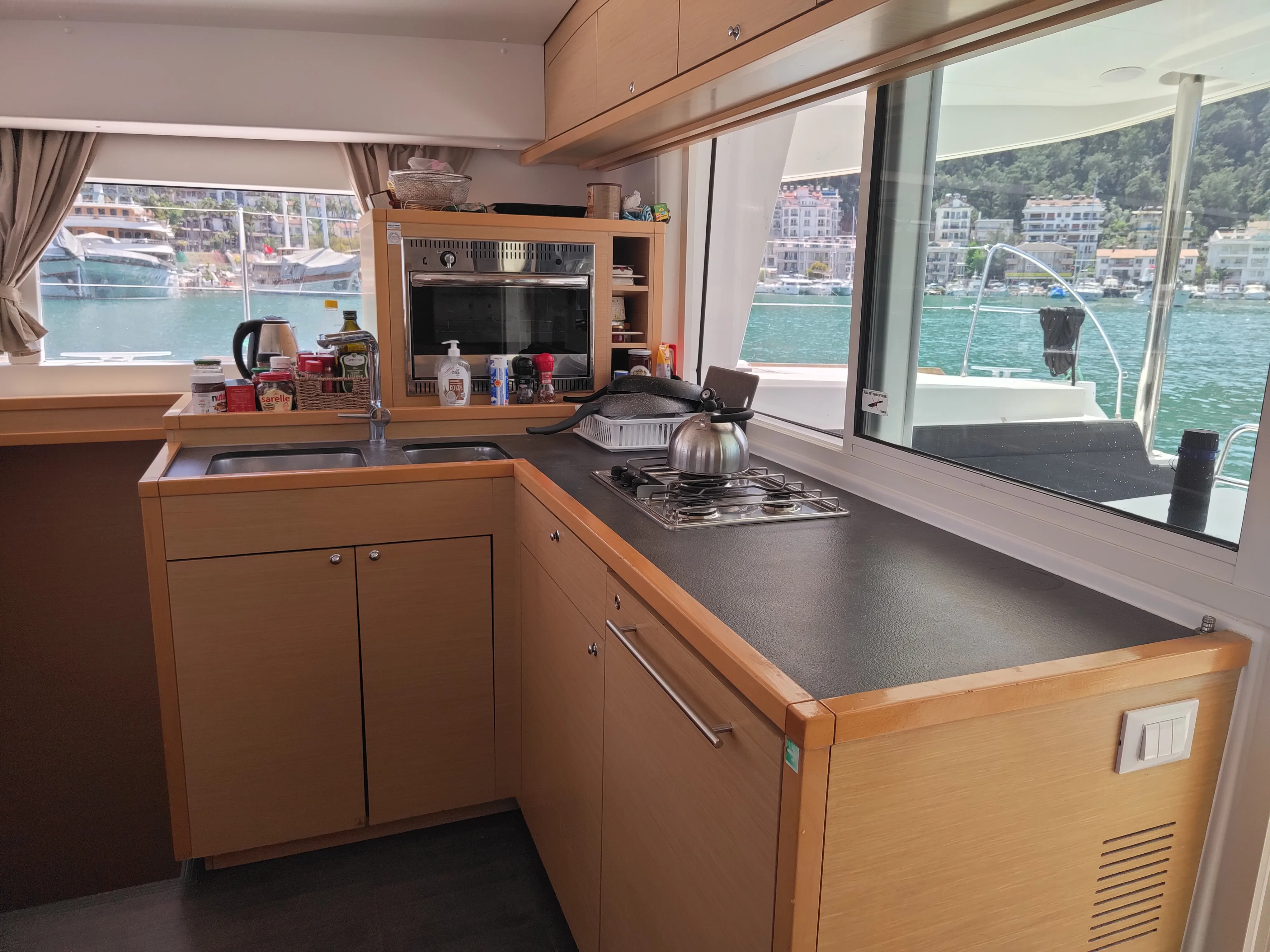 Image slide 125939