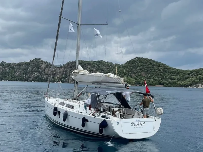 Hanse 445 Juana boat image