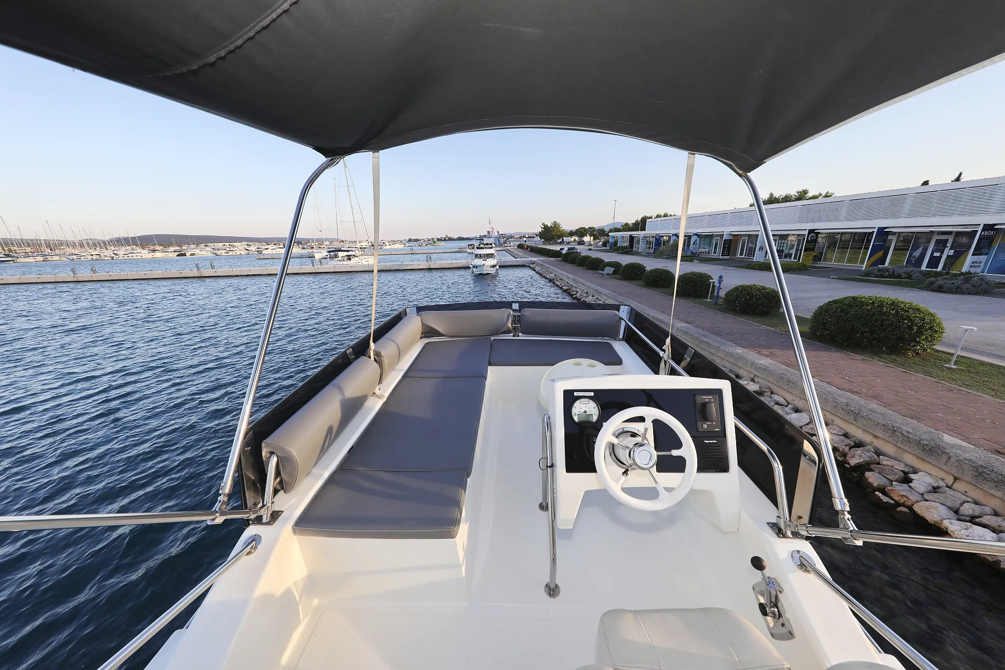 Image slide 12613