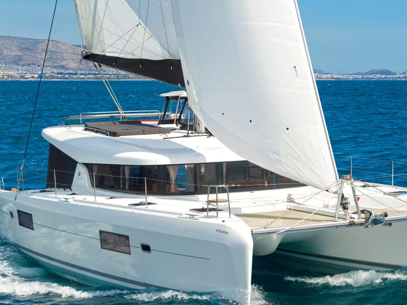 Lagoon 42 Tato boat image