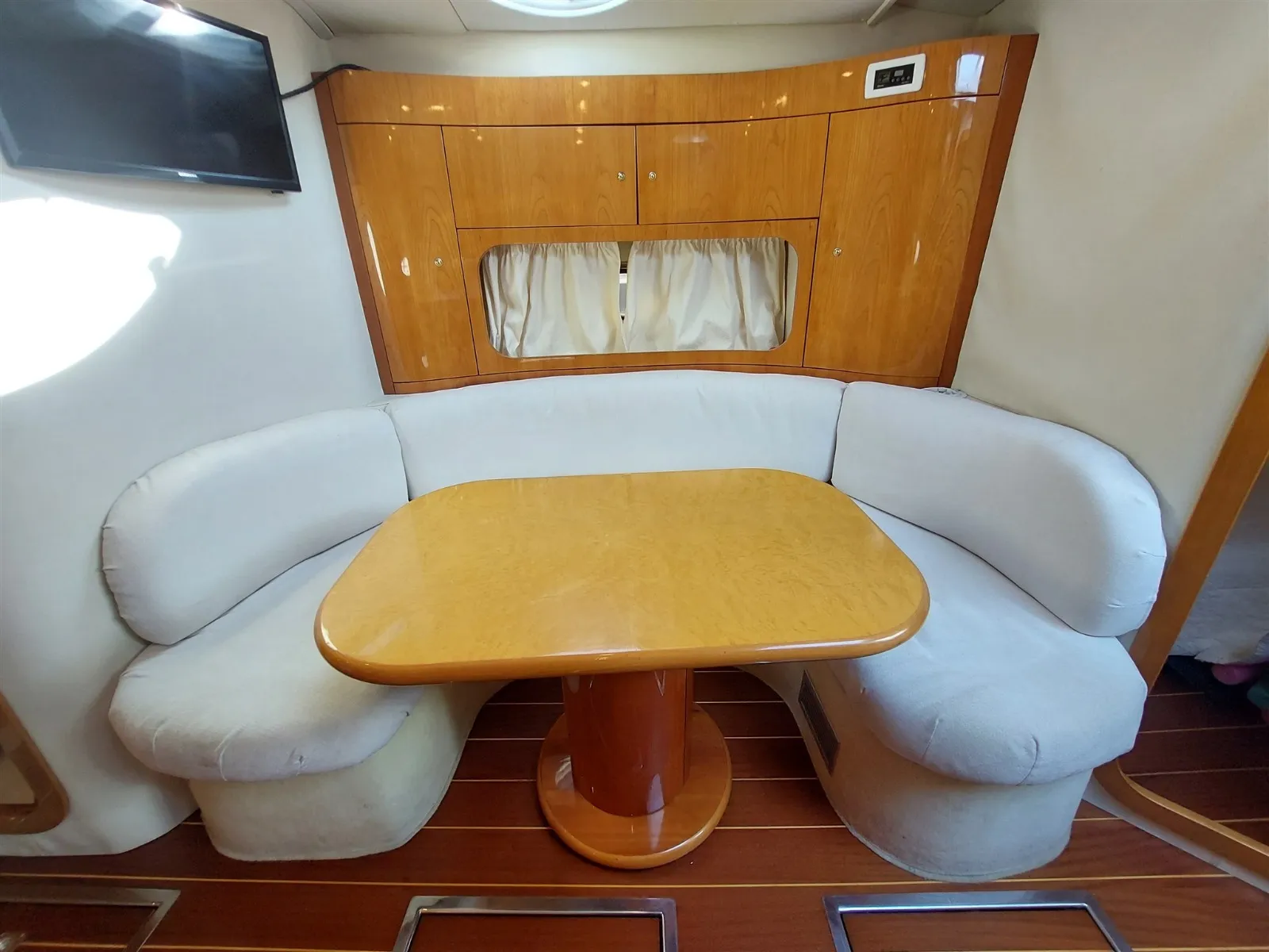 Image slide 126785