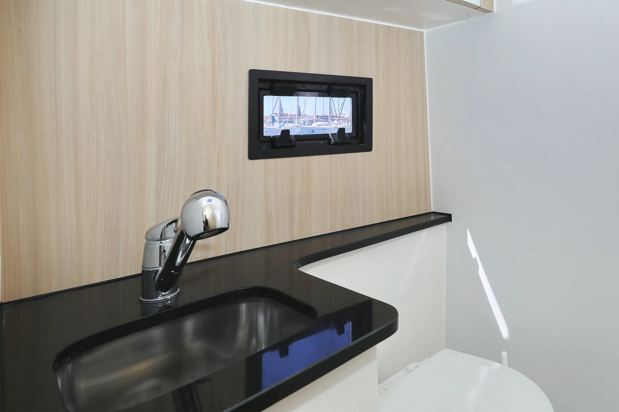 Image slide 12683