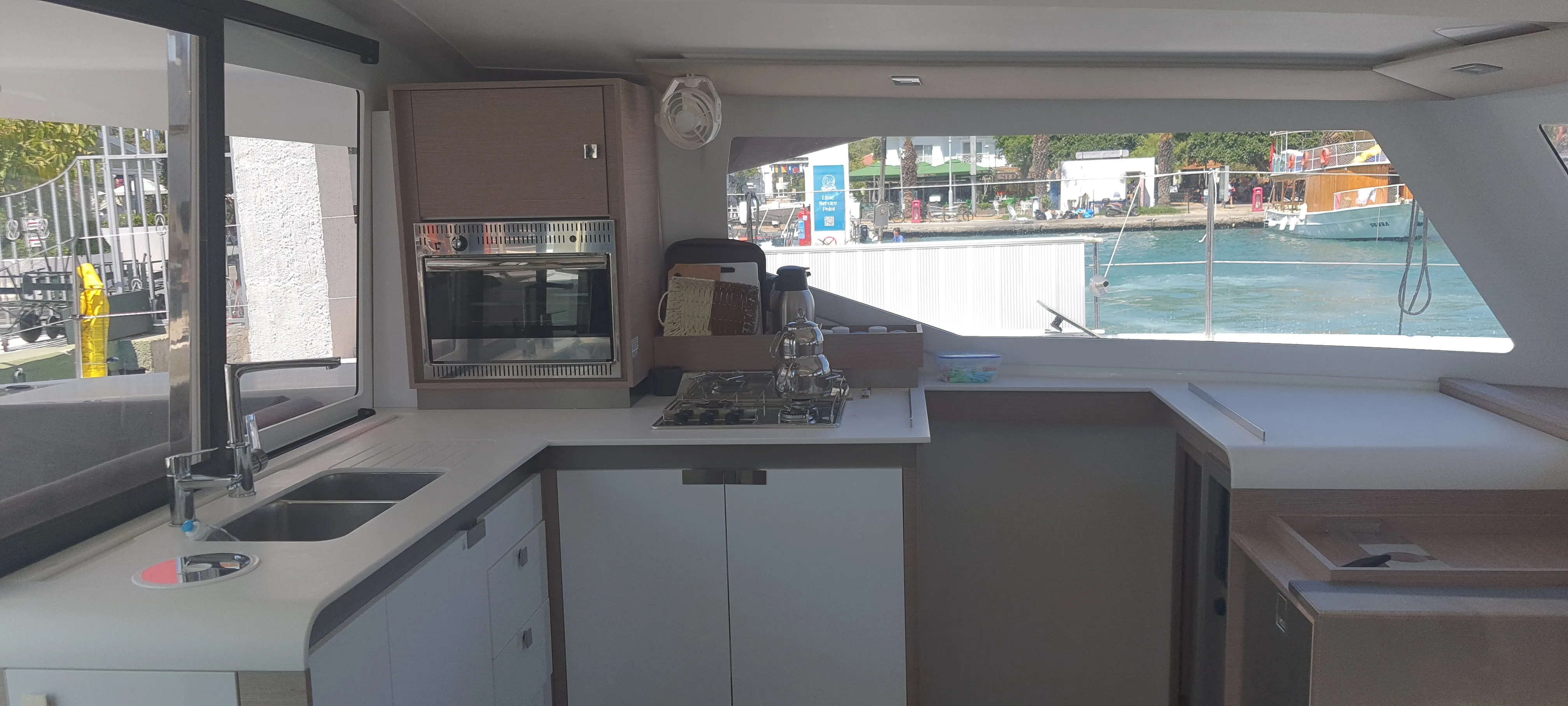 Image slide 126830