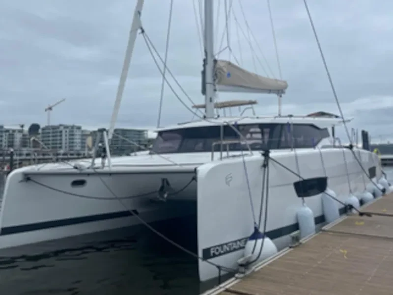 Isla 40 Gazi boat image
