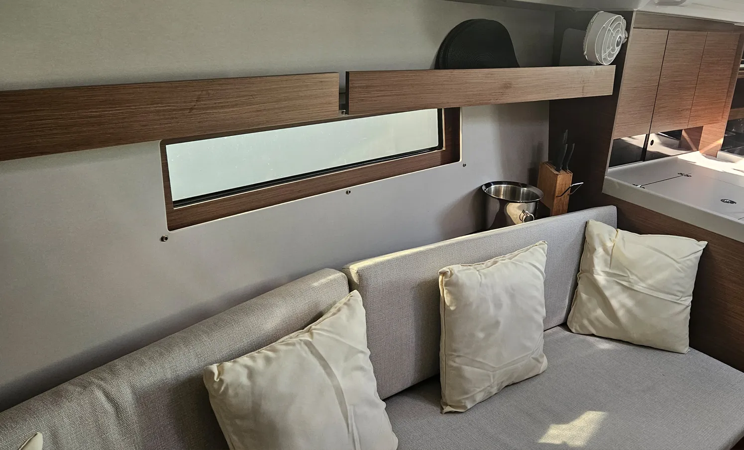 Image slide 127009