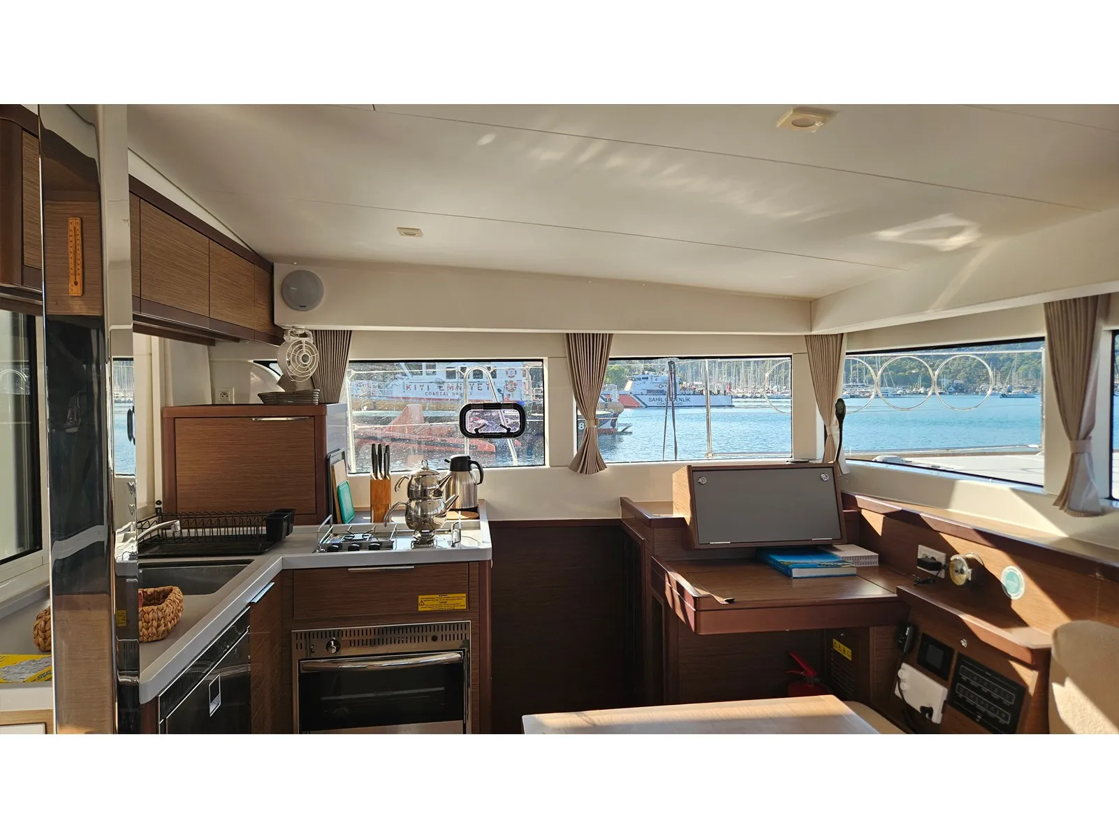 Image slide 127019
