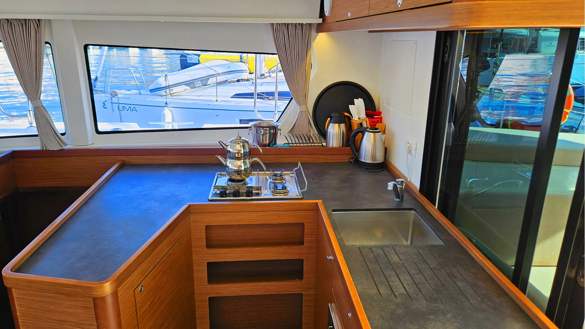 Image slide 127104