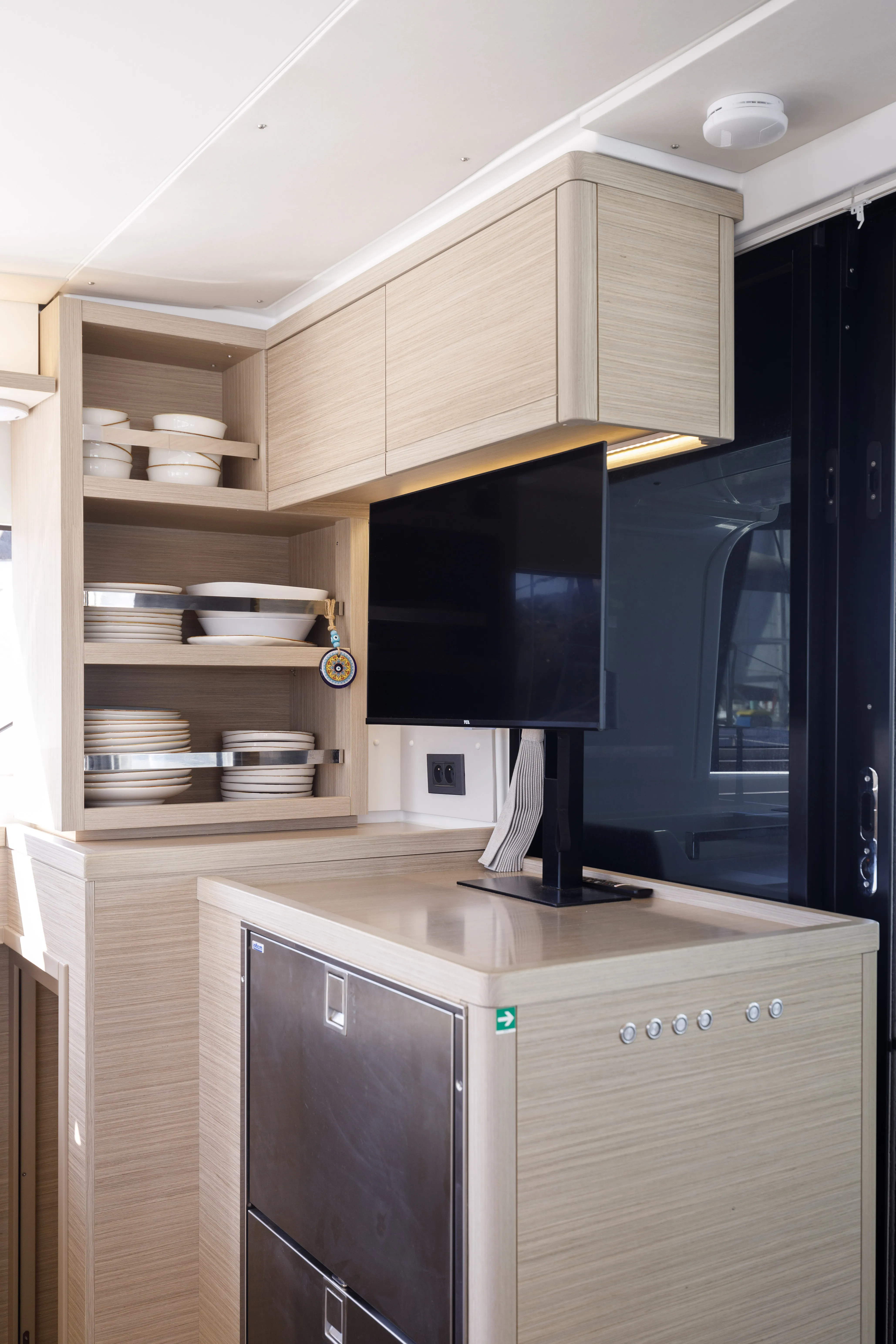 Image slide 128179