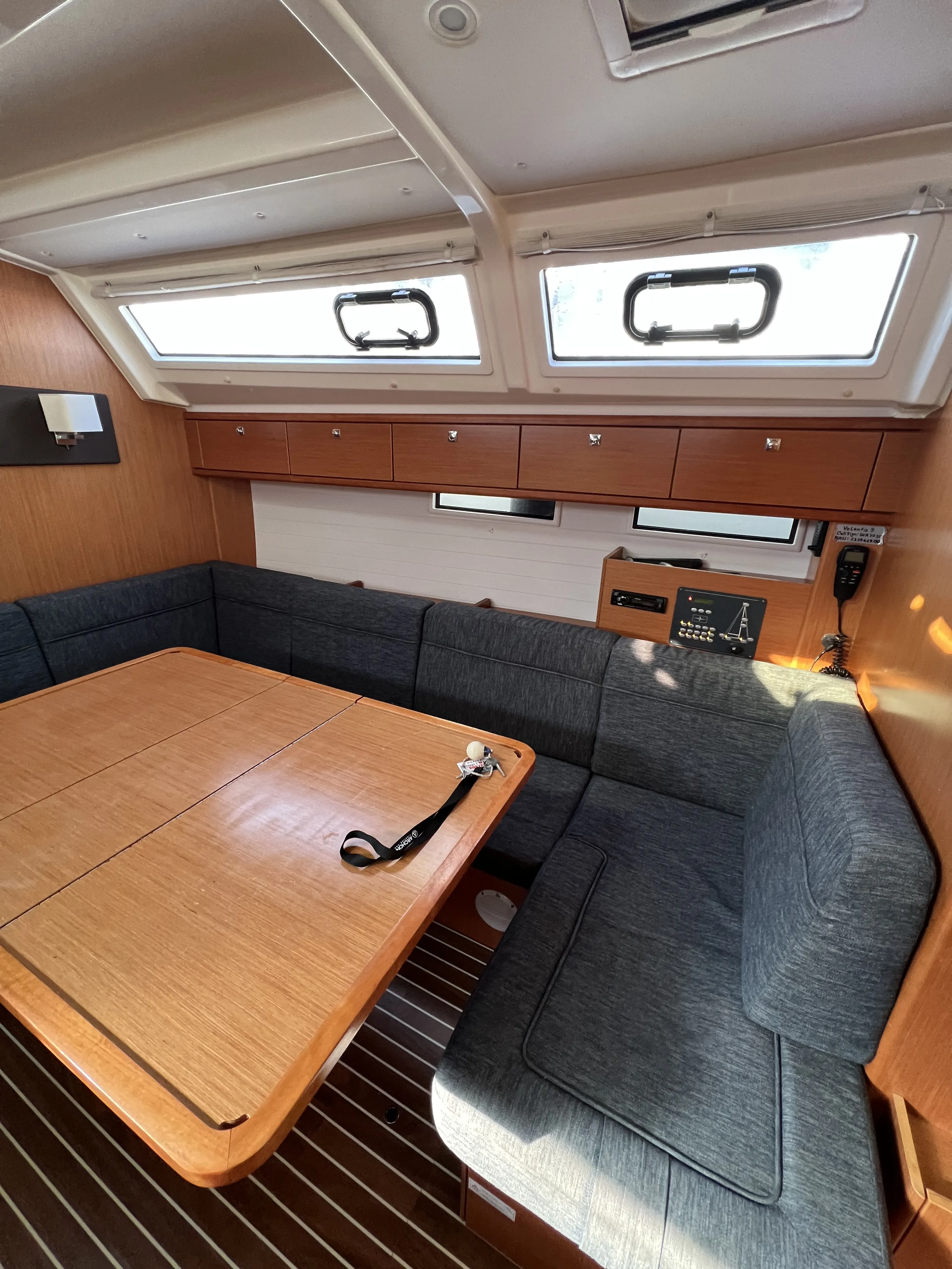 Image slide 128218