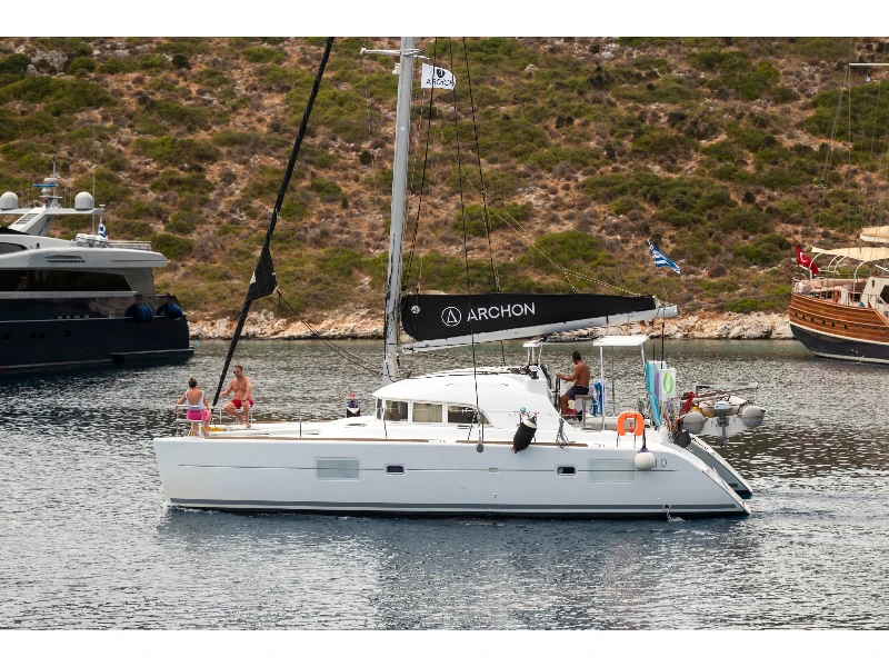 Lagoon 380 S2 Astra boat image