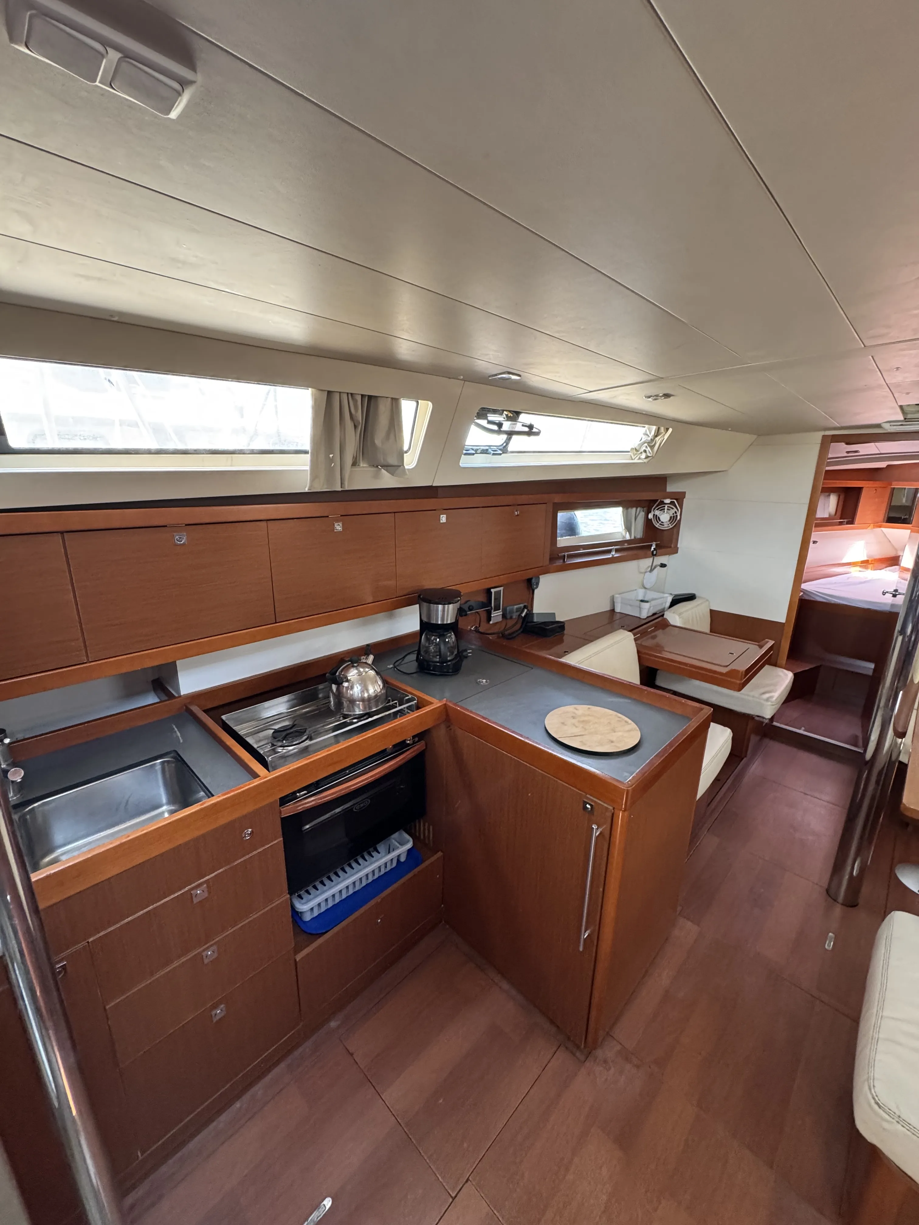 Image slide 128386