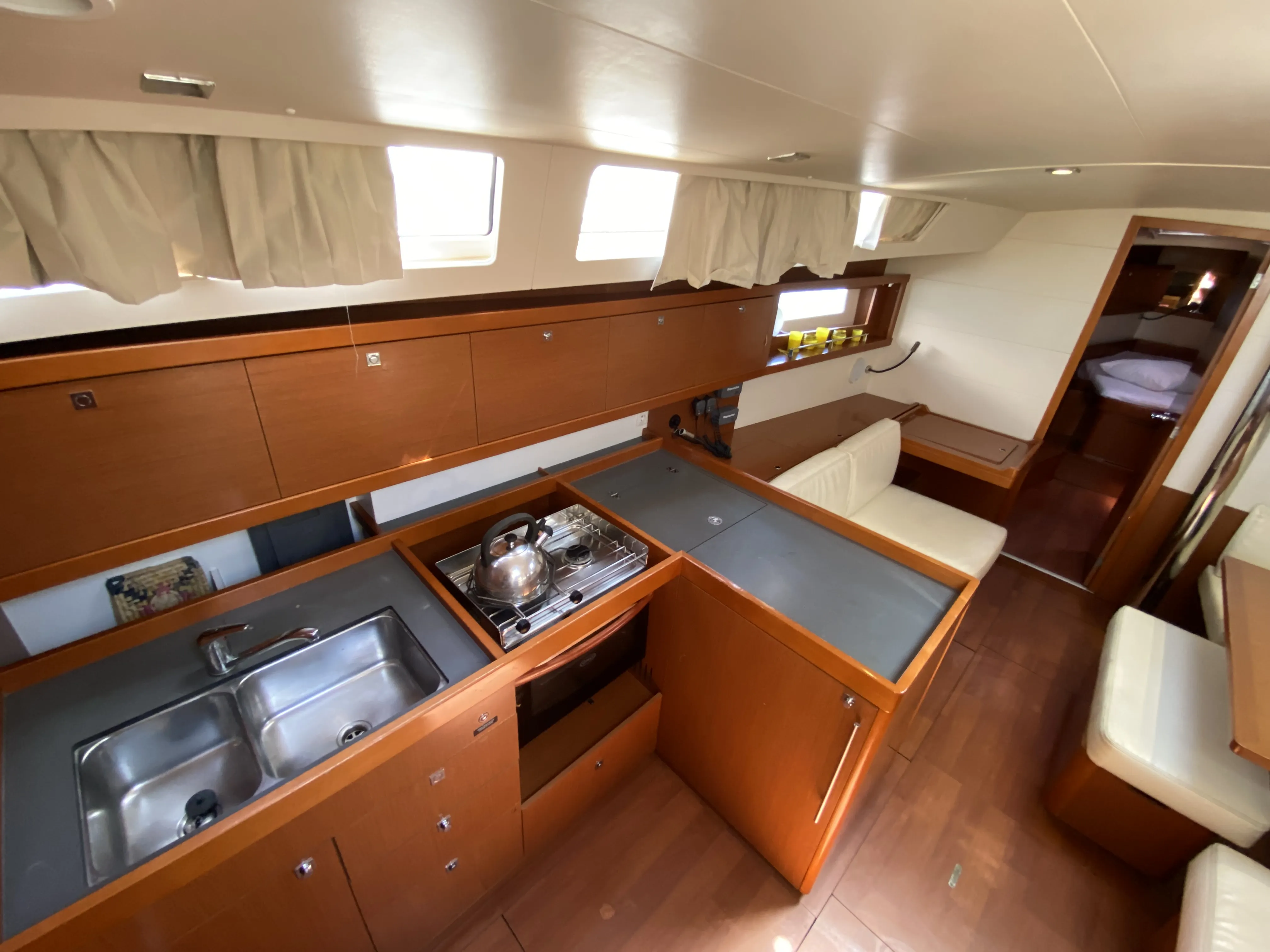 Image slide 128860