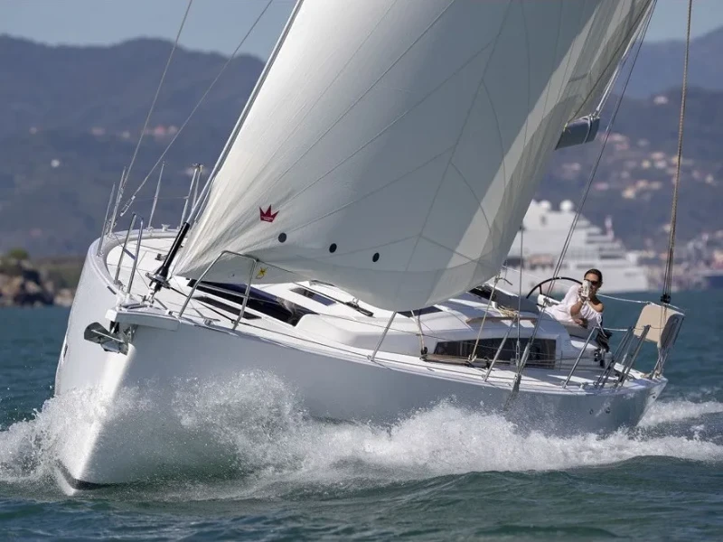 Dufour 430 Amodiño boat image