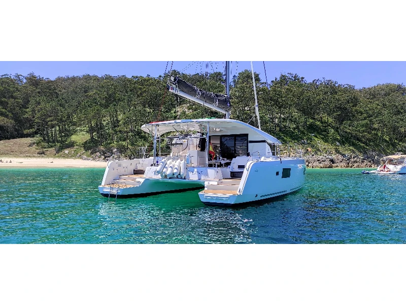 Lagoon 42 Verne boat image