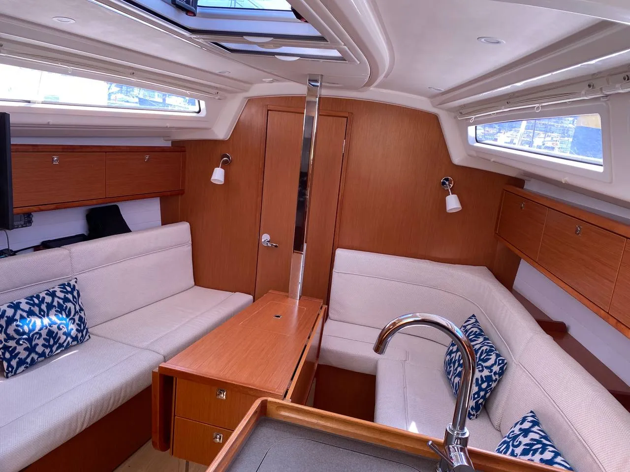 Image slide 129540