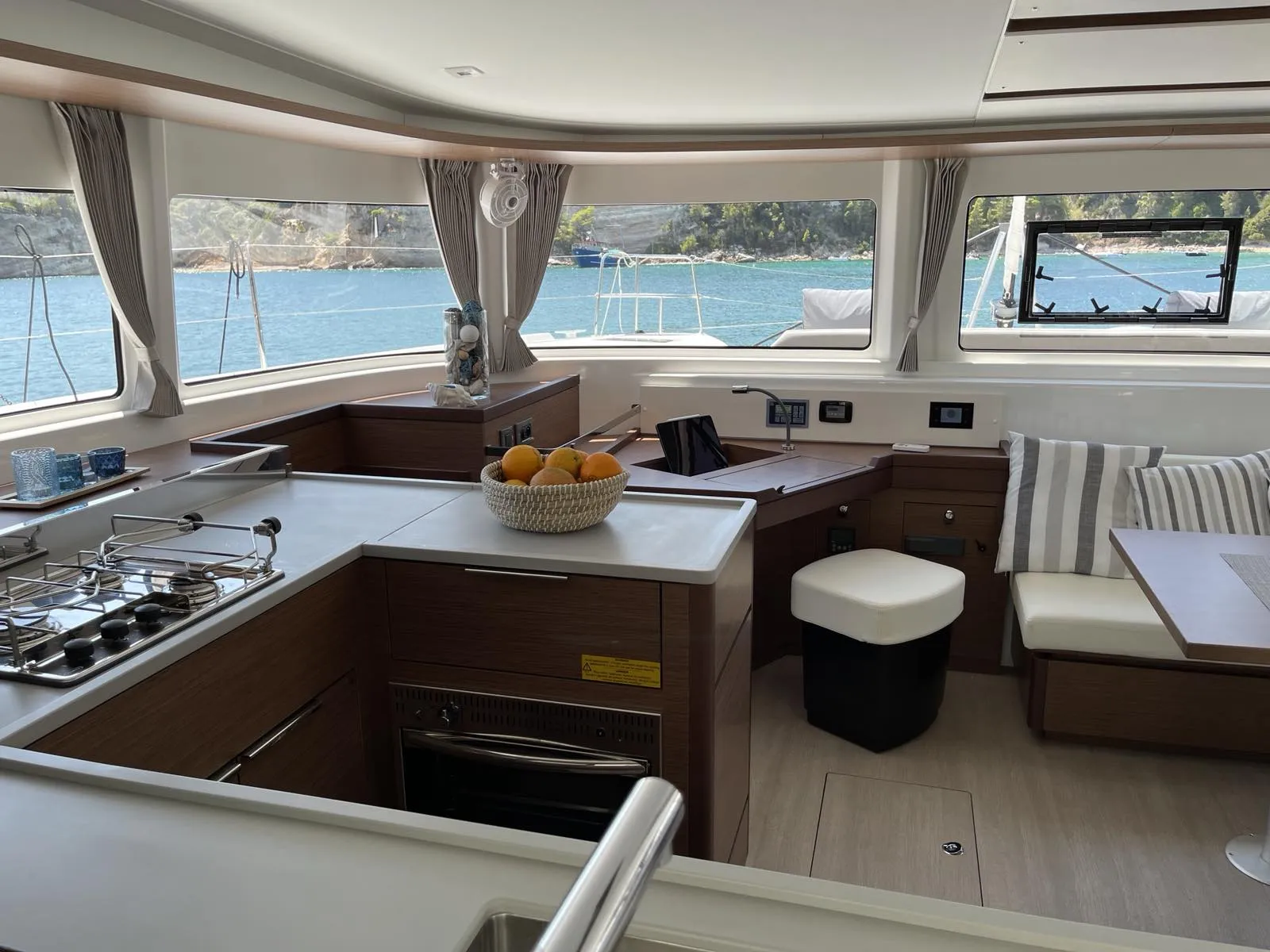 Image slide 129778