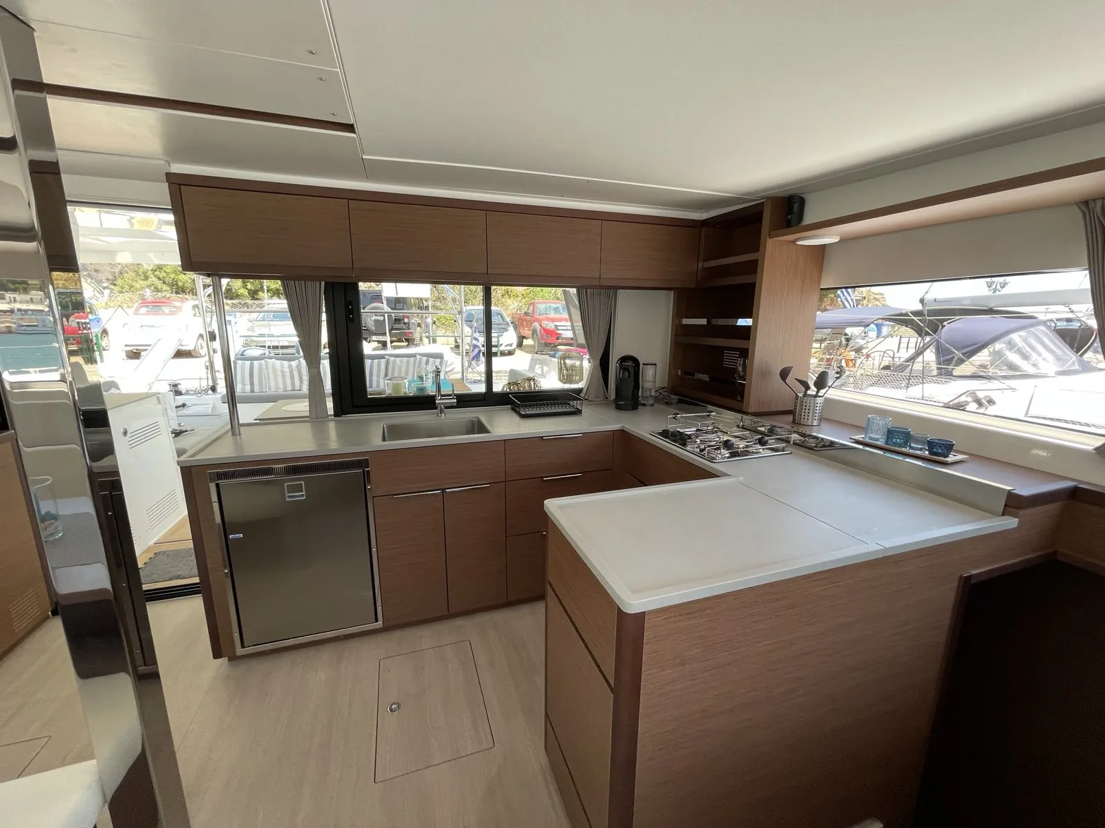 Image slide 129787