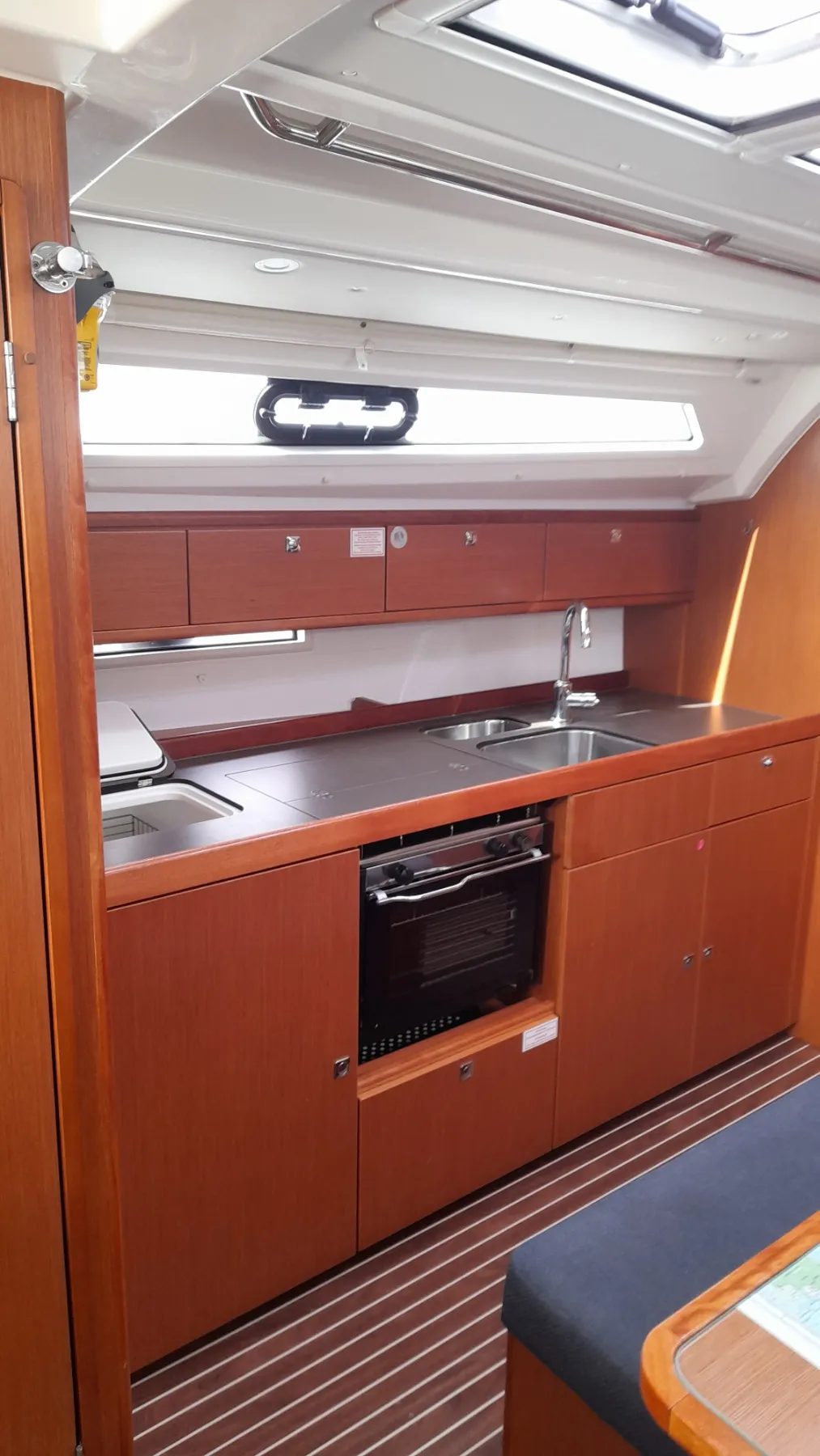 Image slide 129826