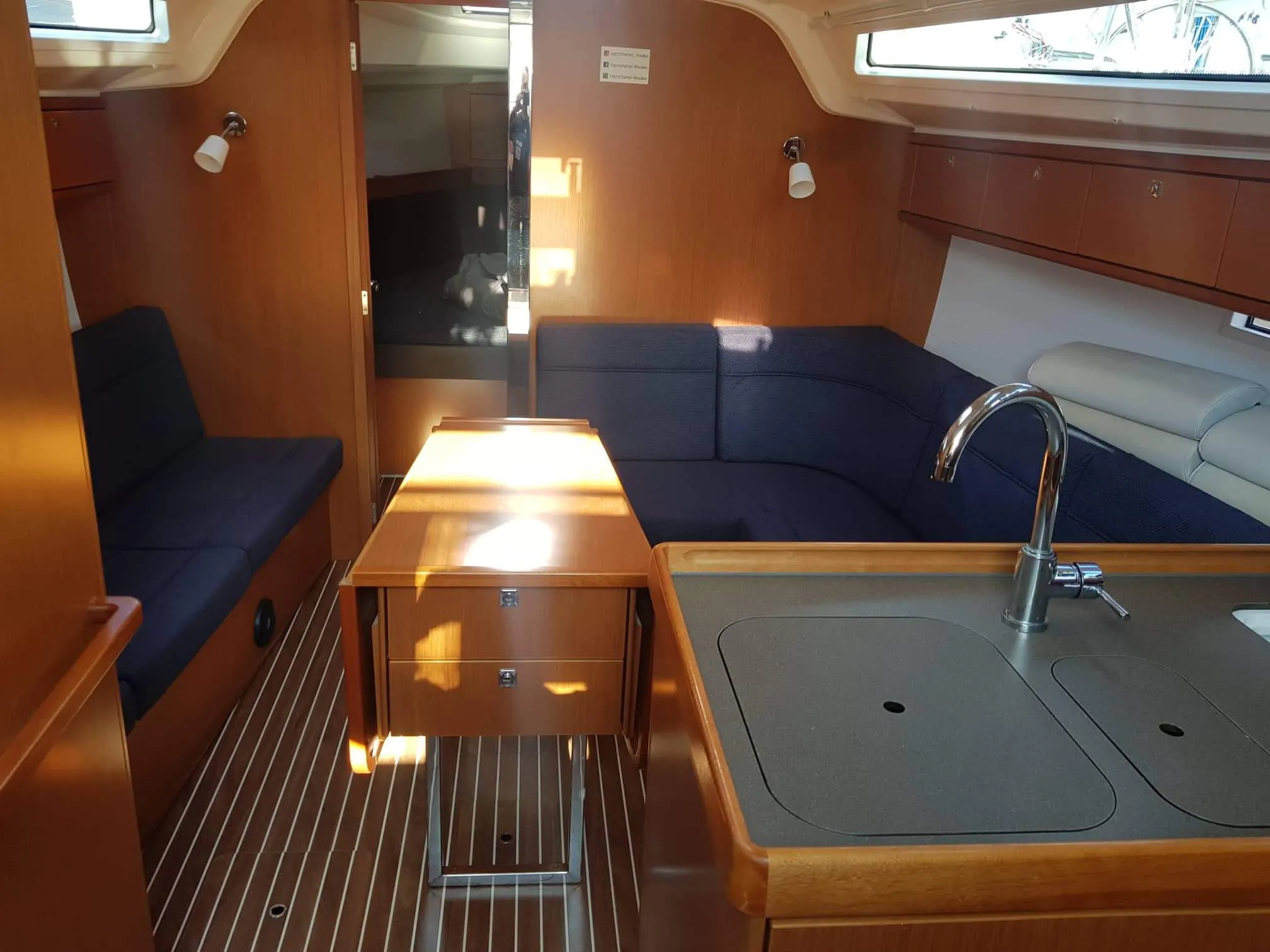 Image slide 129872