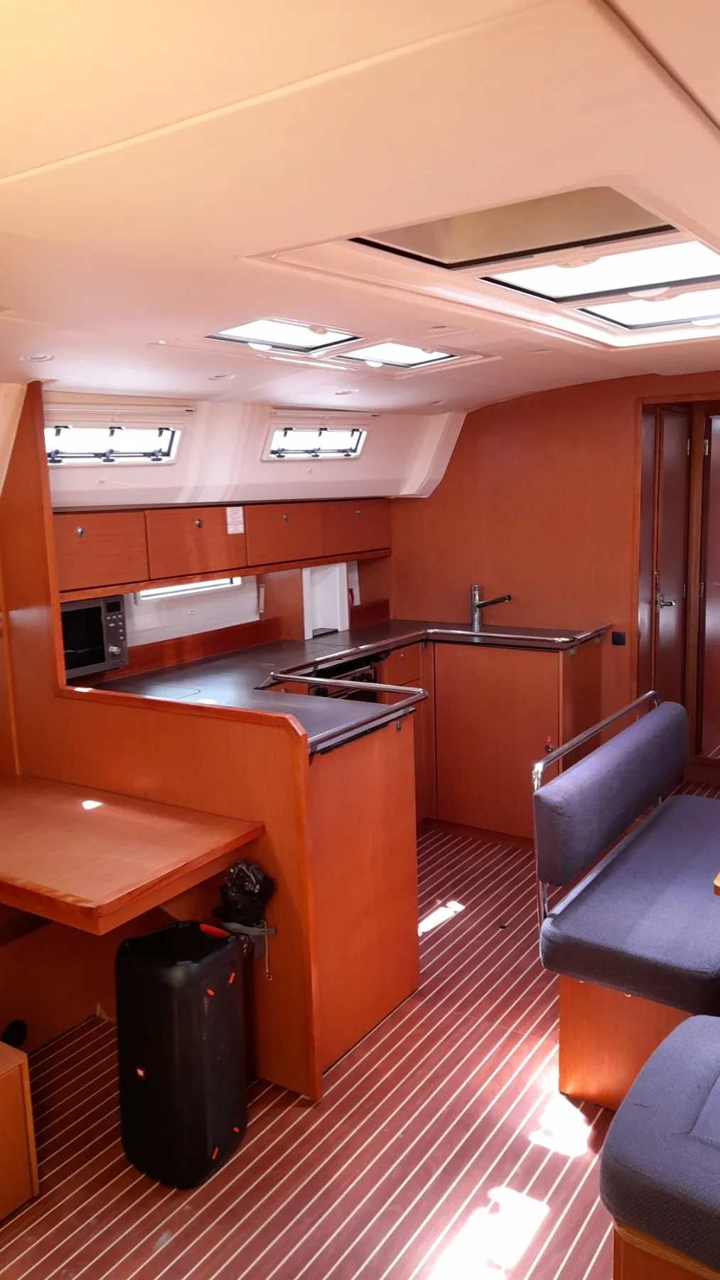 Image slide 129883